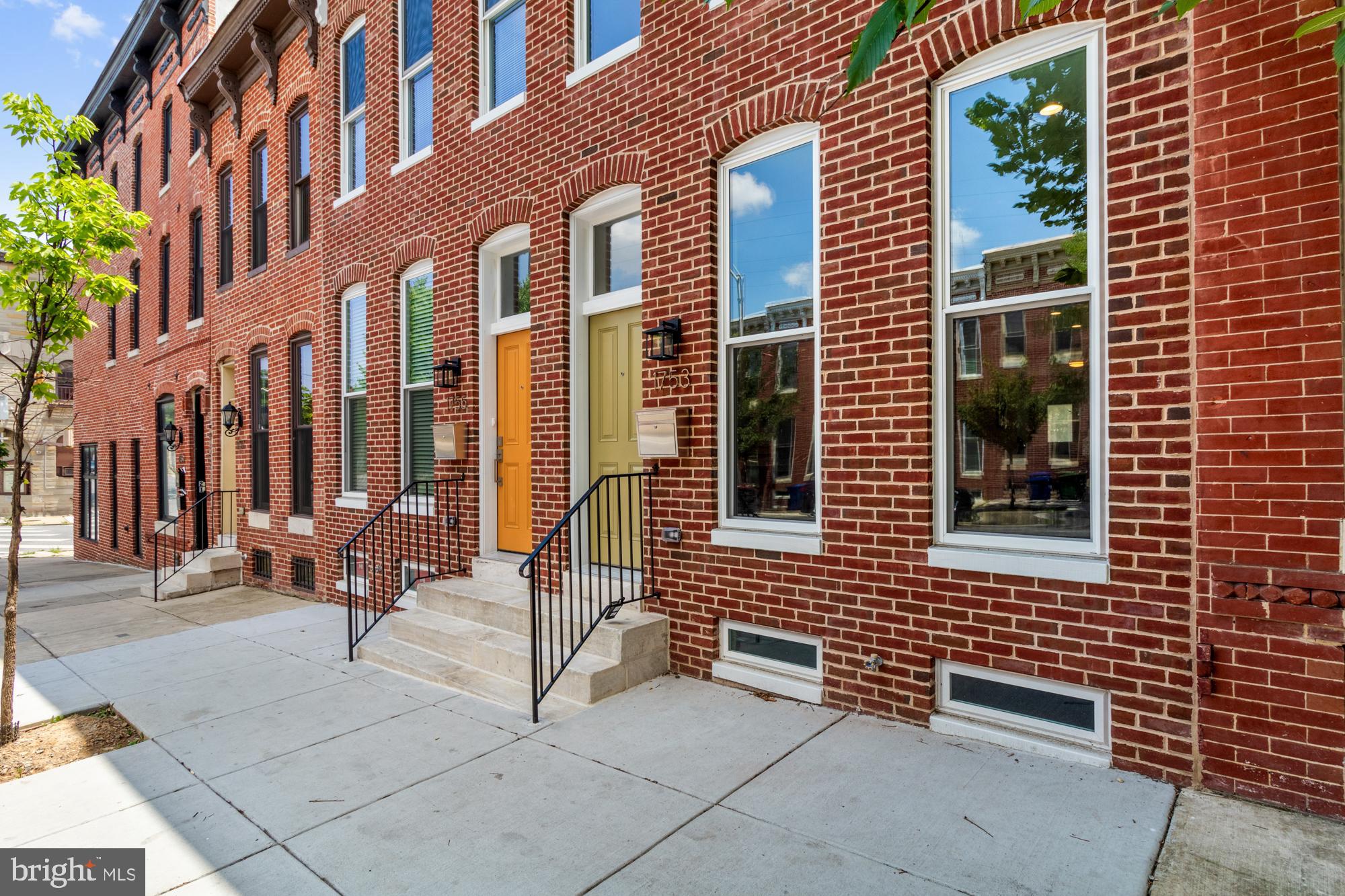 BROADWAY EAST - Residential