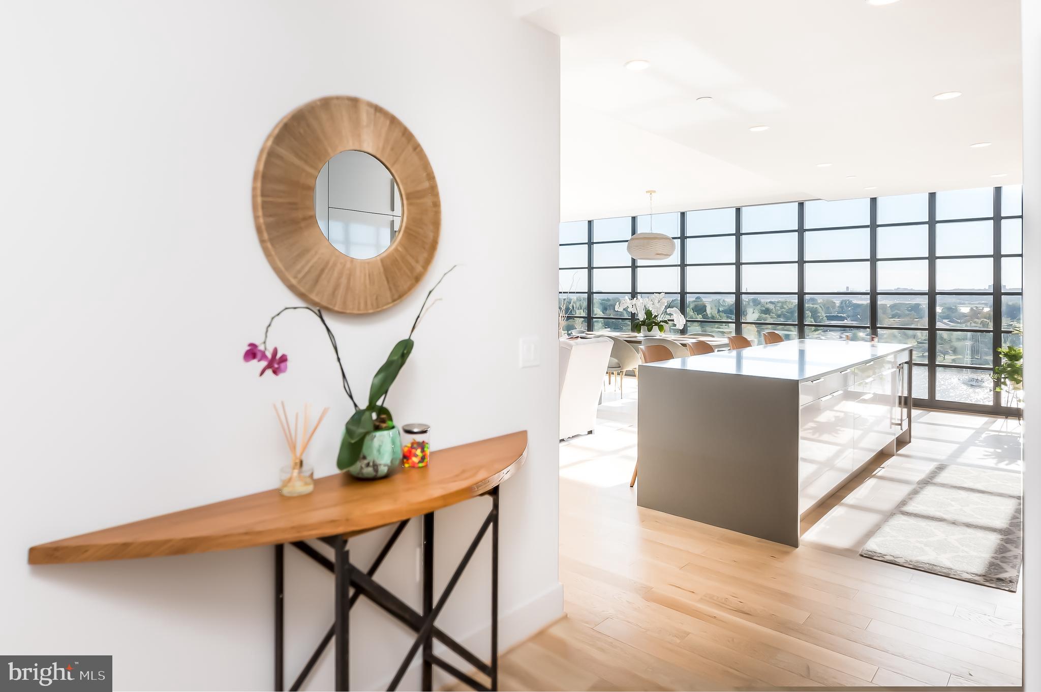 WATERFRONT SW RLA - Residential