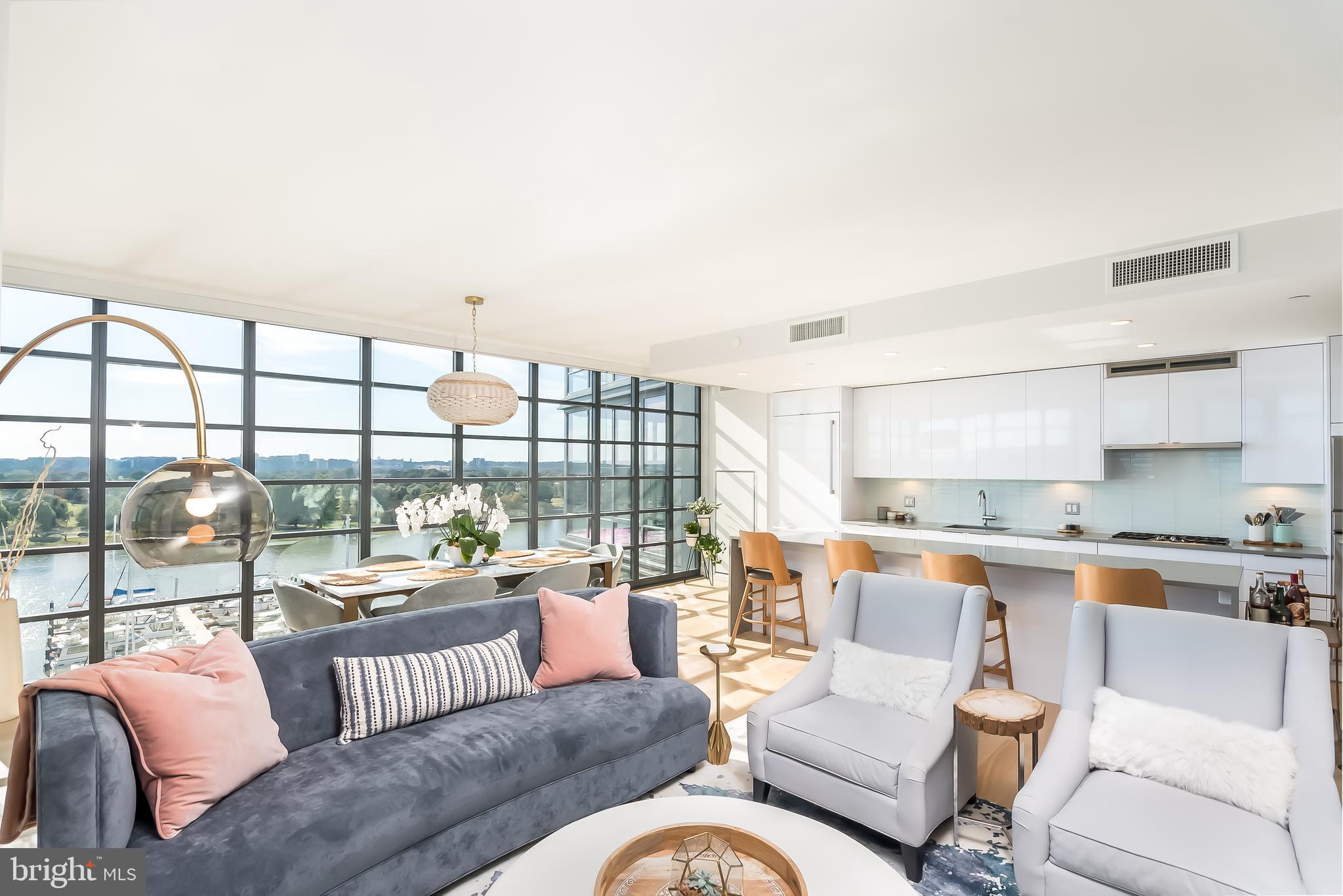WATERFRONT SW RLA - Residential