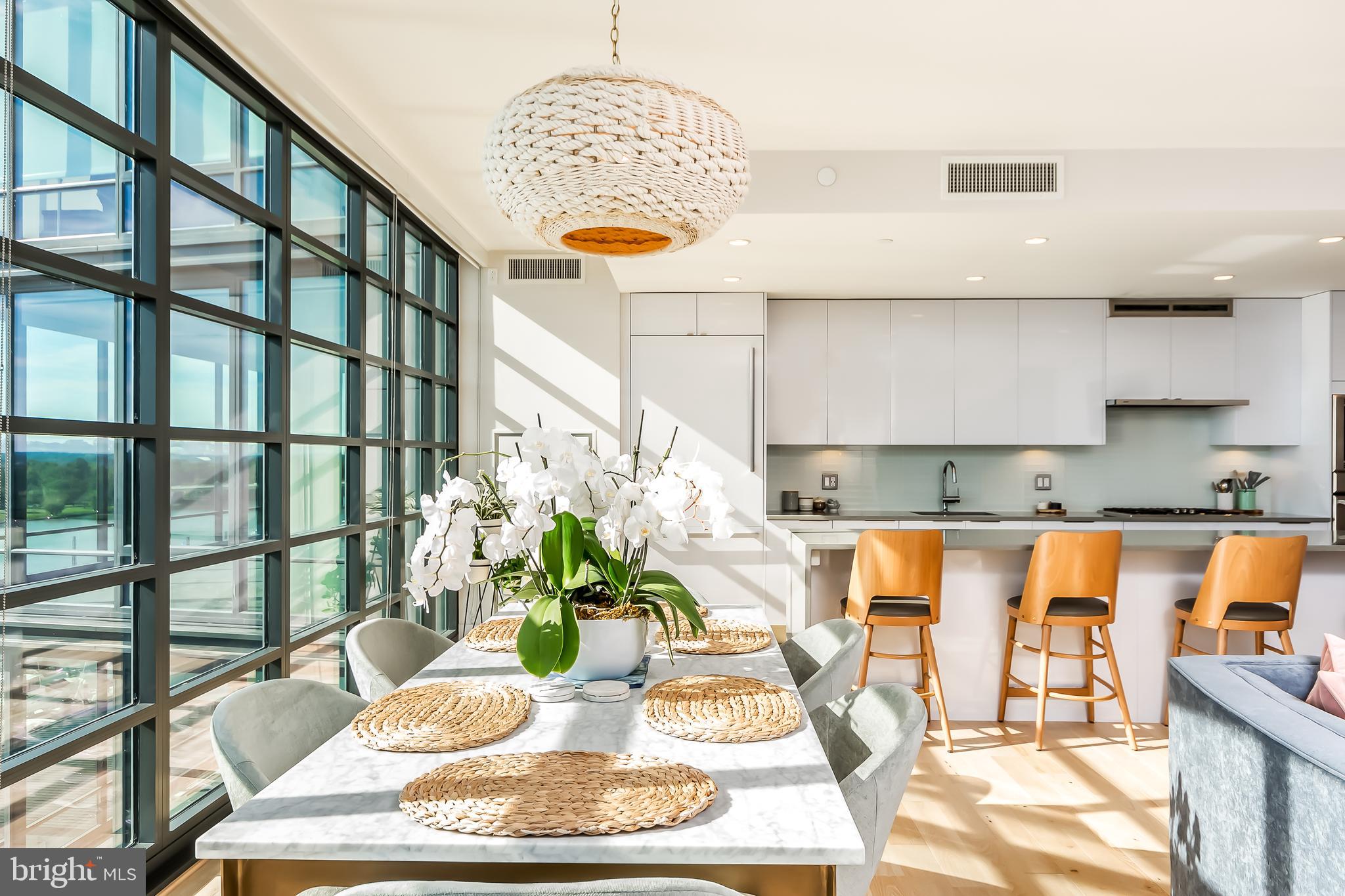 WATERFRONT SW RLA - Residential