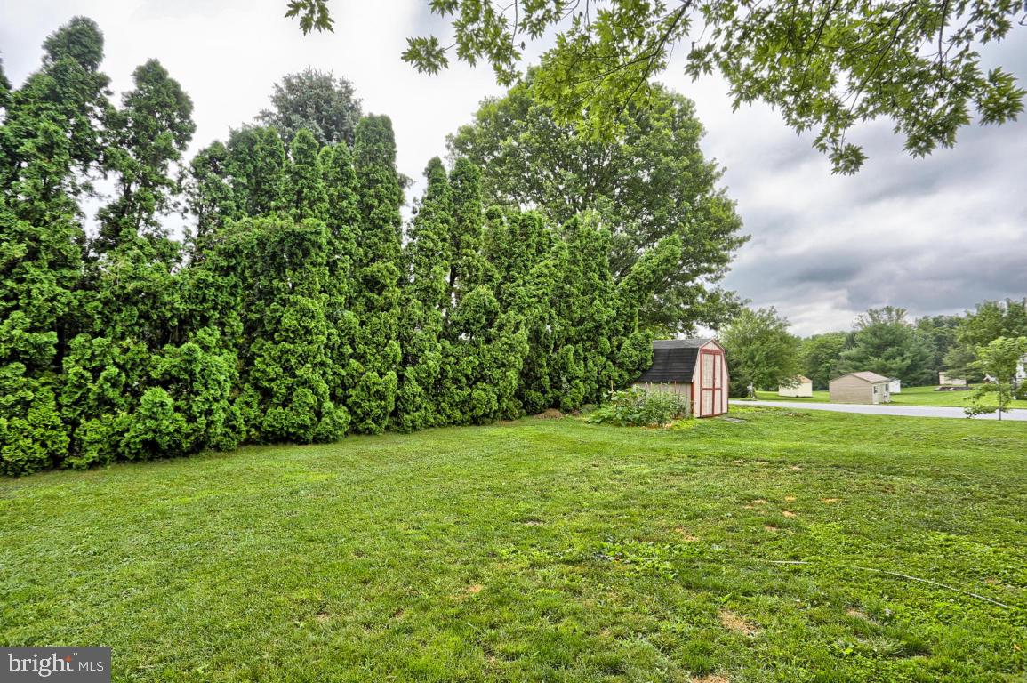 DEER RUN ESTATES - Residential