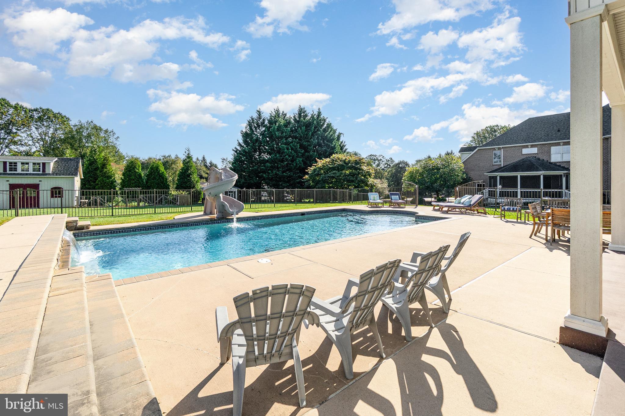 MY LADY'S MANOR - Residential