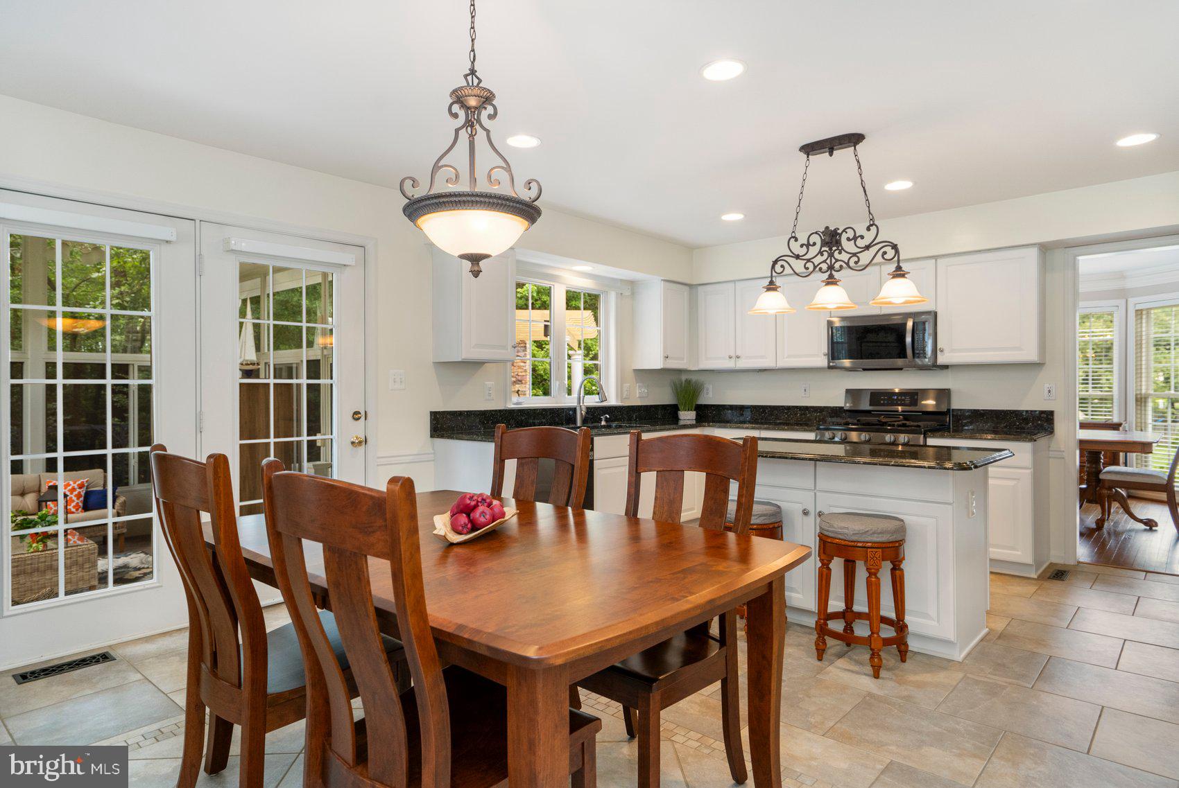 MIDDLEBURY - Residential