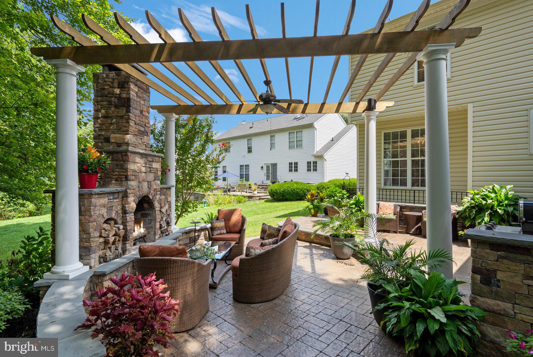 MIDDLEBURY - Residential