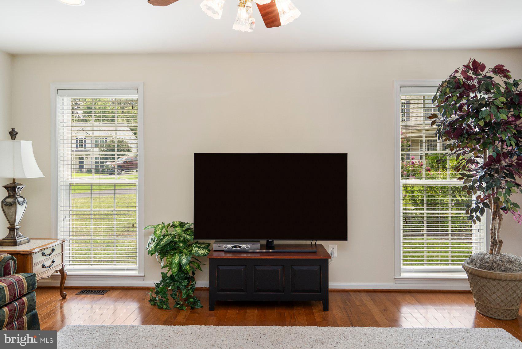 MIDDLEBURY - Residential