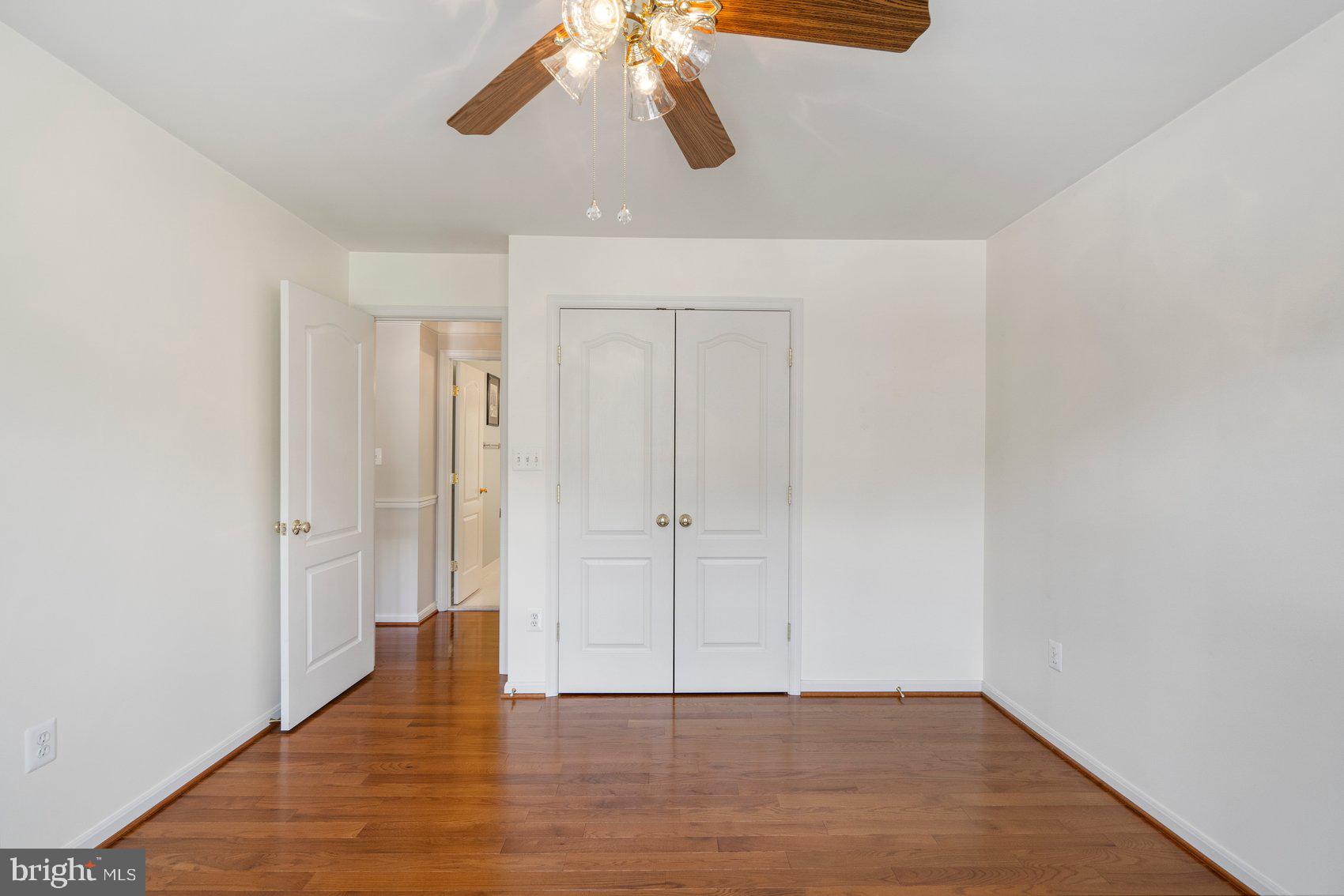 MIDDLEBURY - Residential