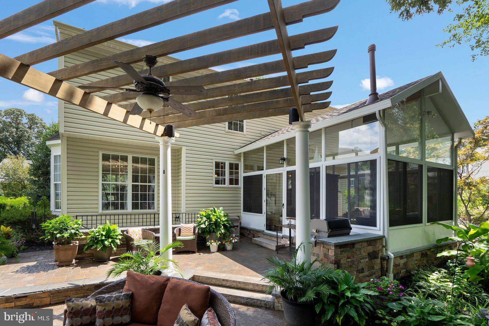 MIDDLEBURY - Residential