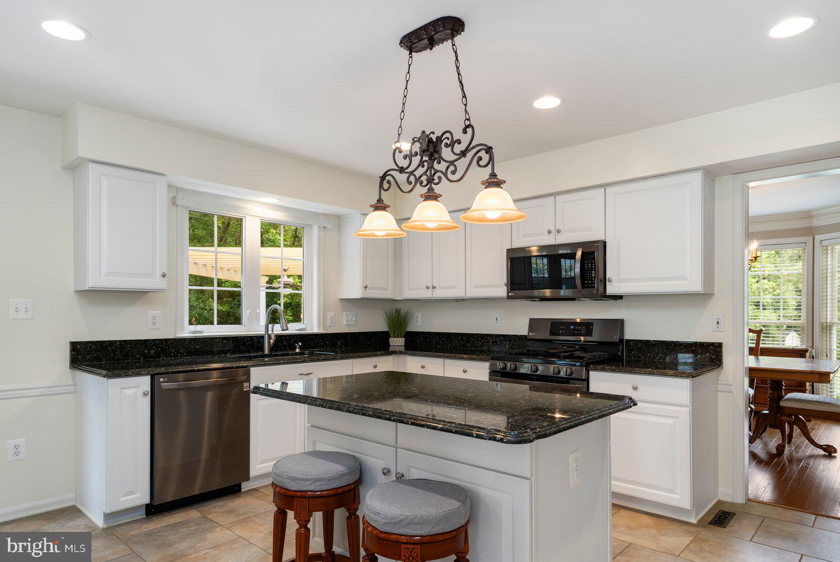 MIDDLEBURY - Residential