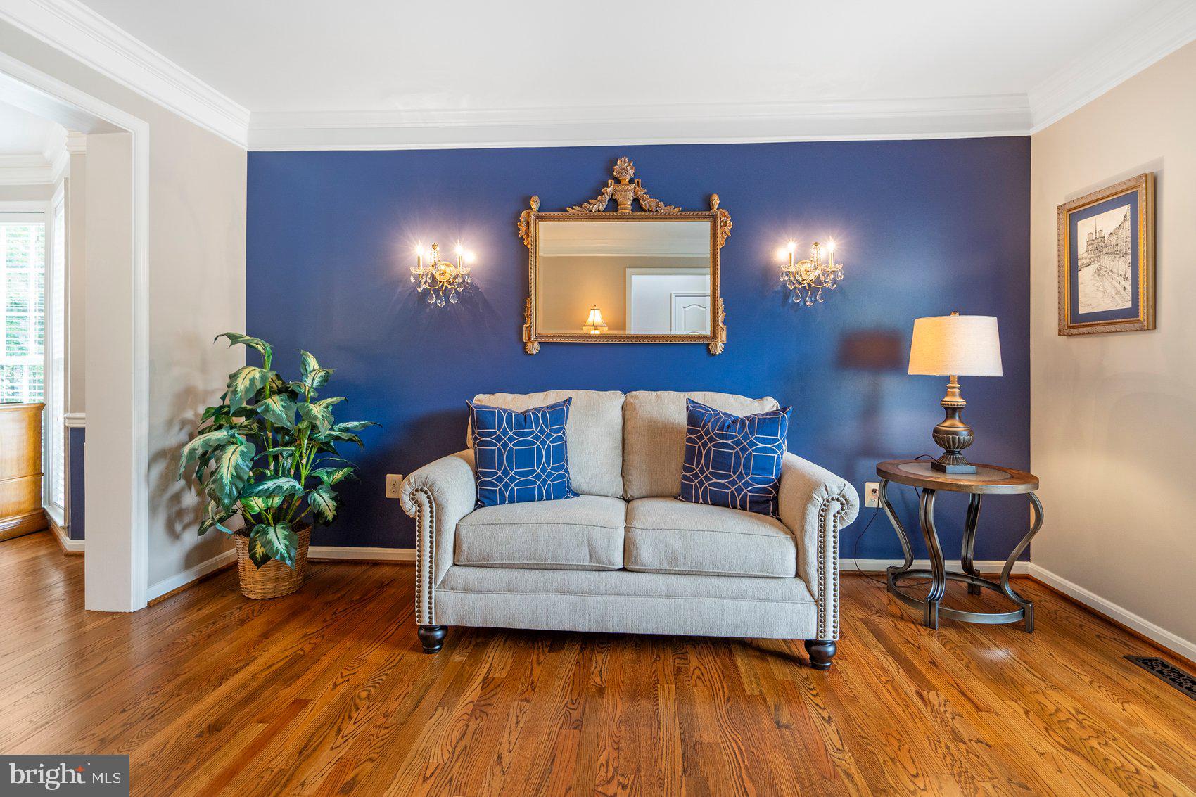 MIDDLEBURY - Residential