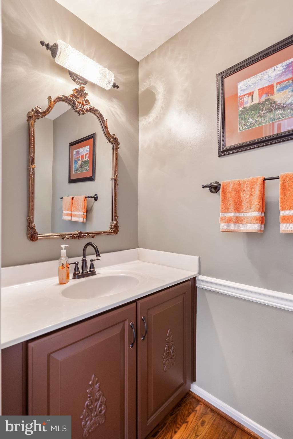 MIDDLEBURY - Residential