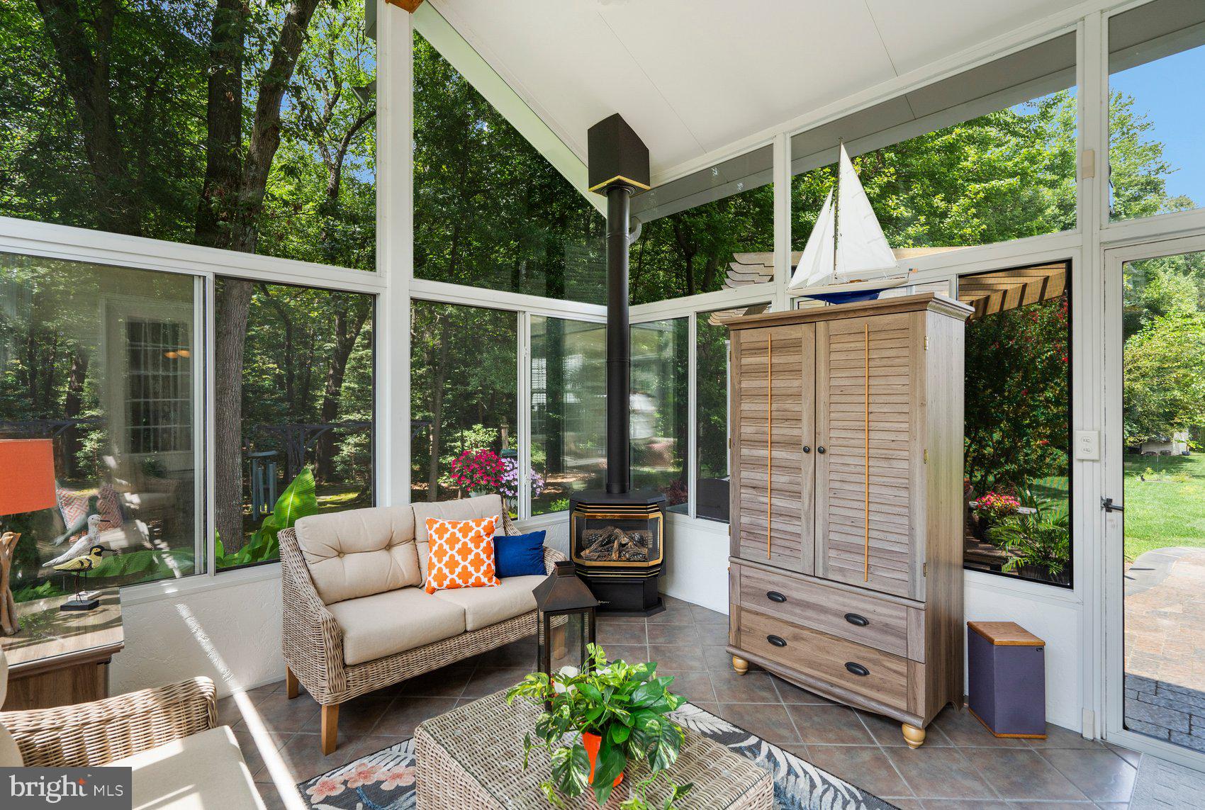 MIDDLEBURY - Residential