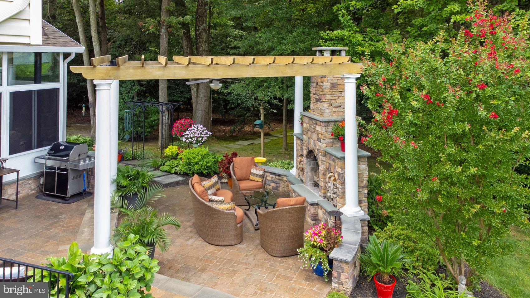 MIDDLEBURY - Residential