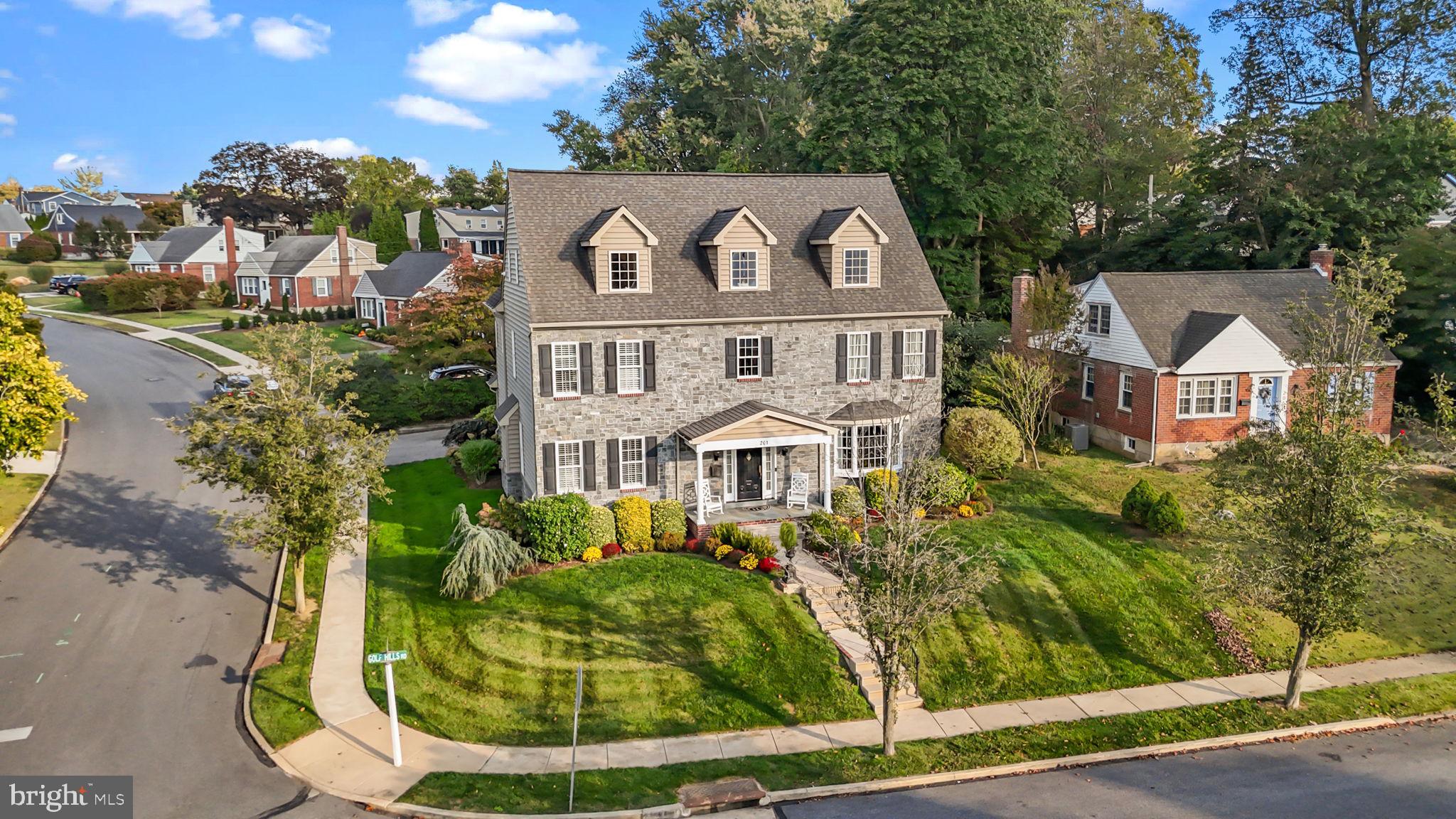 PADDOCK FARMS - Residential