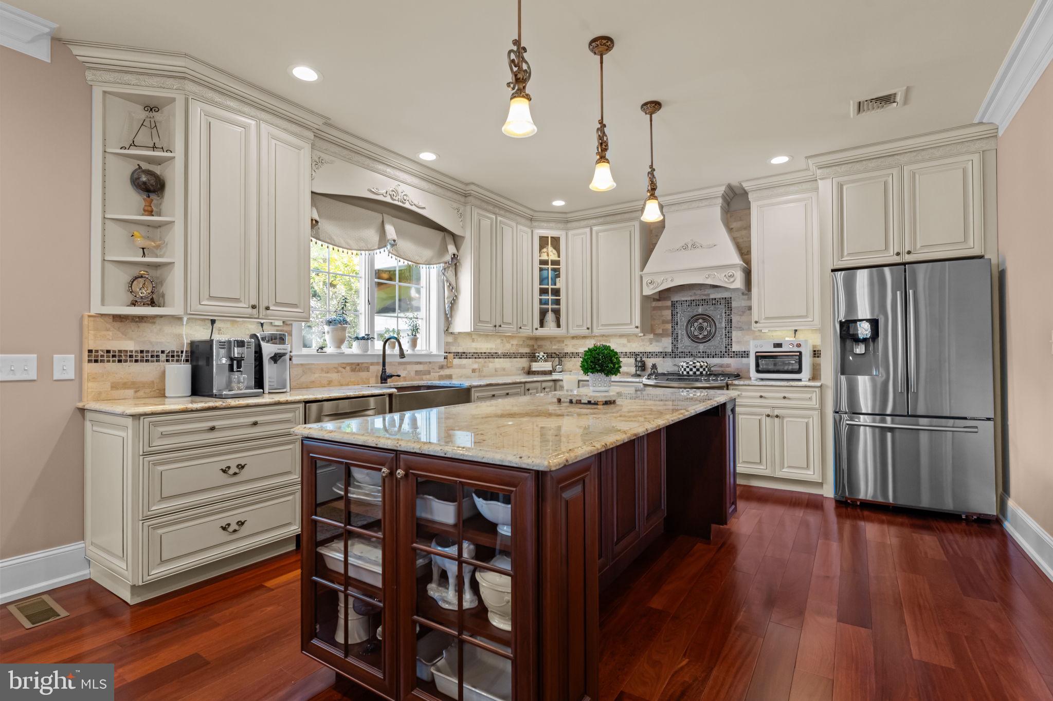 PADDOCK FARMS - Residential