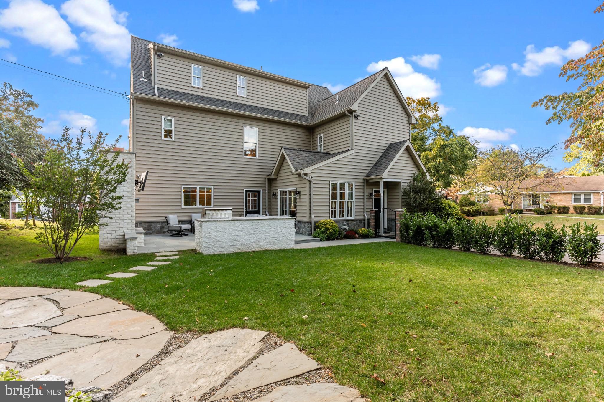 PADDOCK FARMS - Residential