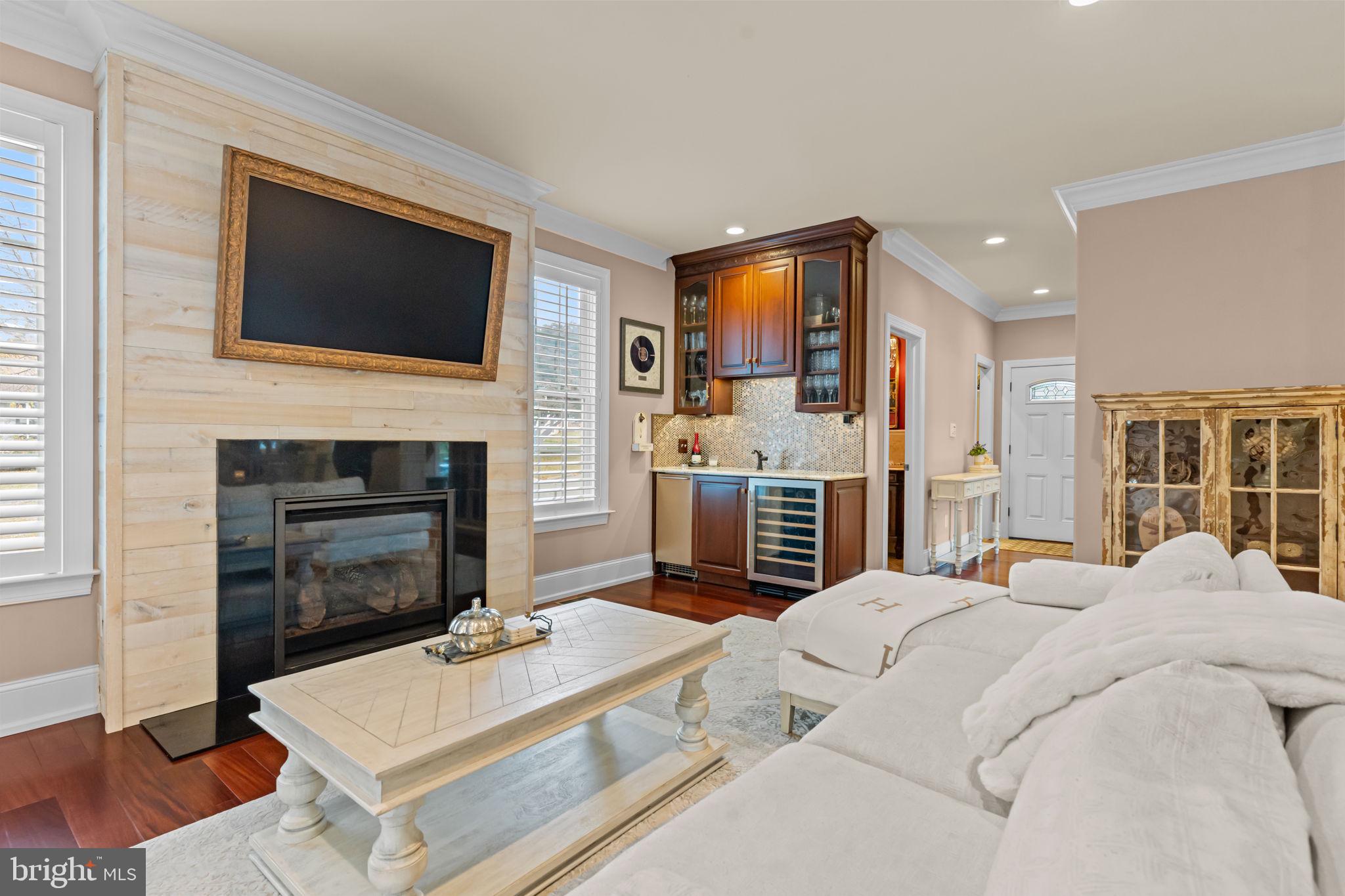 PADDOCK FARMS - Residential