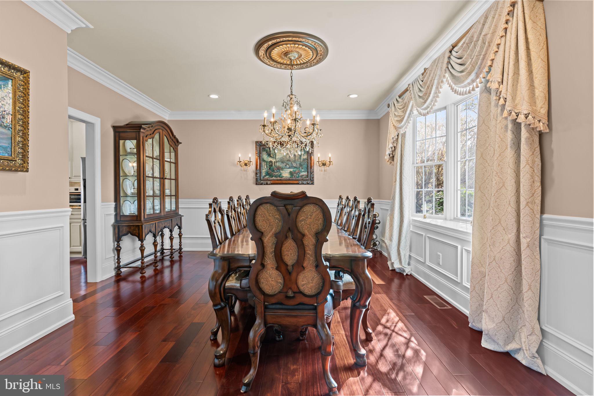 PADDOCK FARMS - Residential