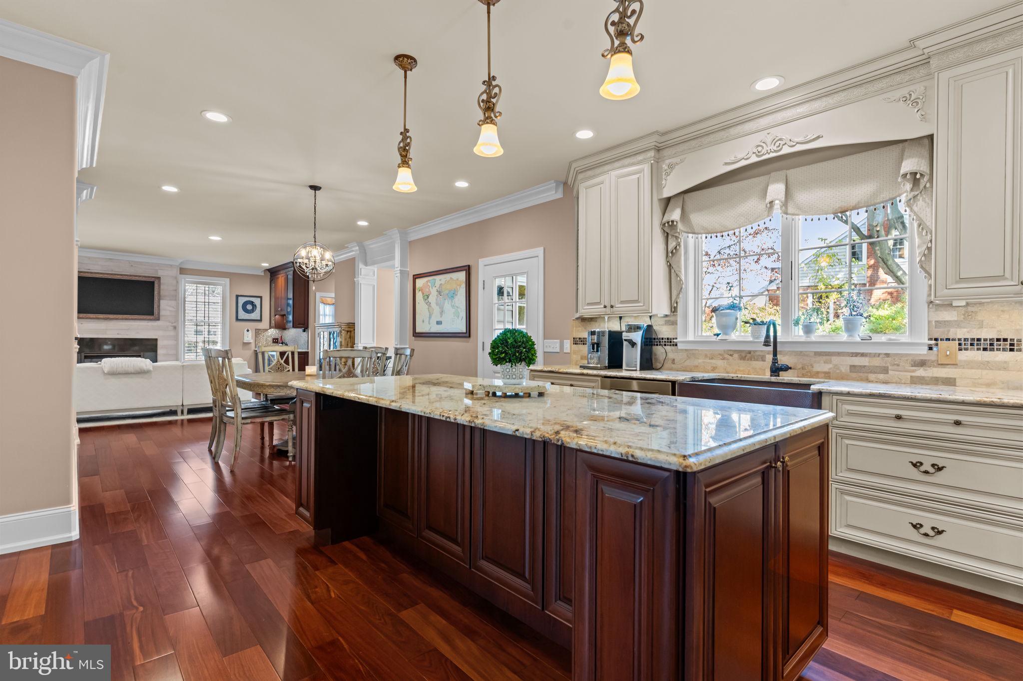 PADDOCK FARMS - Residential