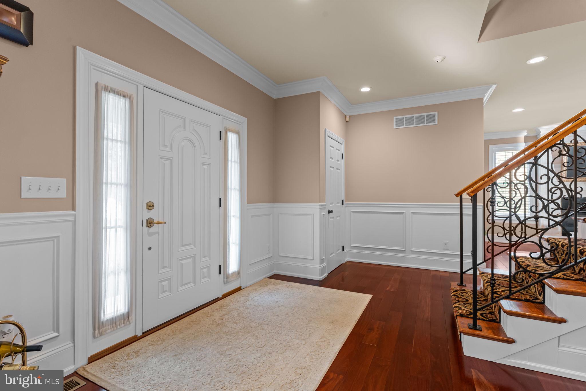 PADDOCK FARMS - Residential