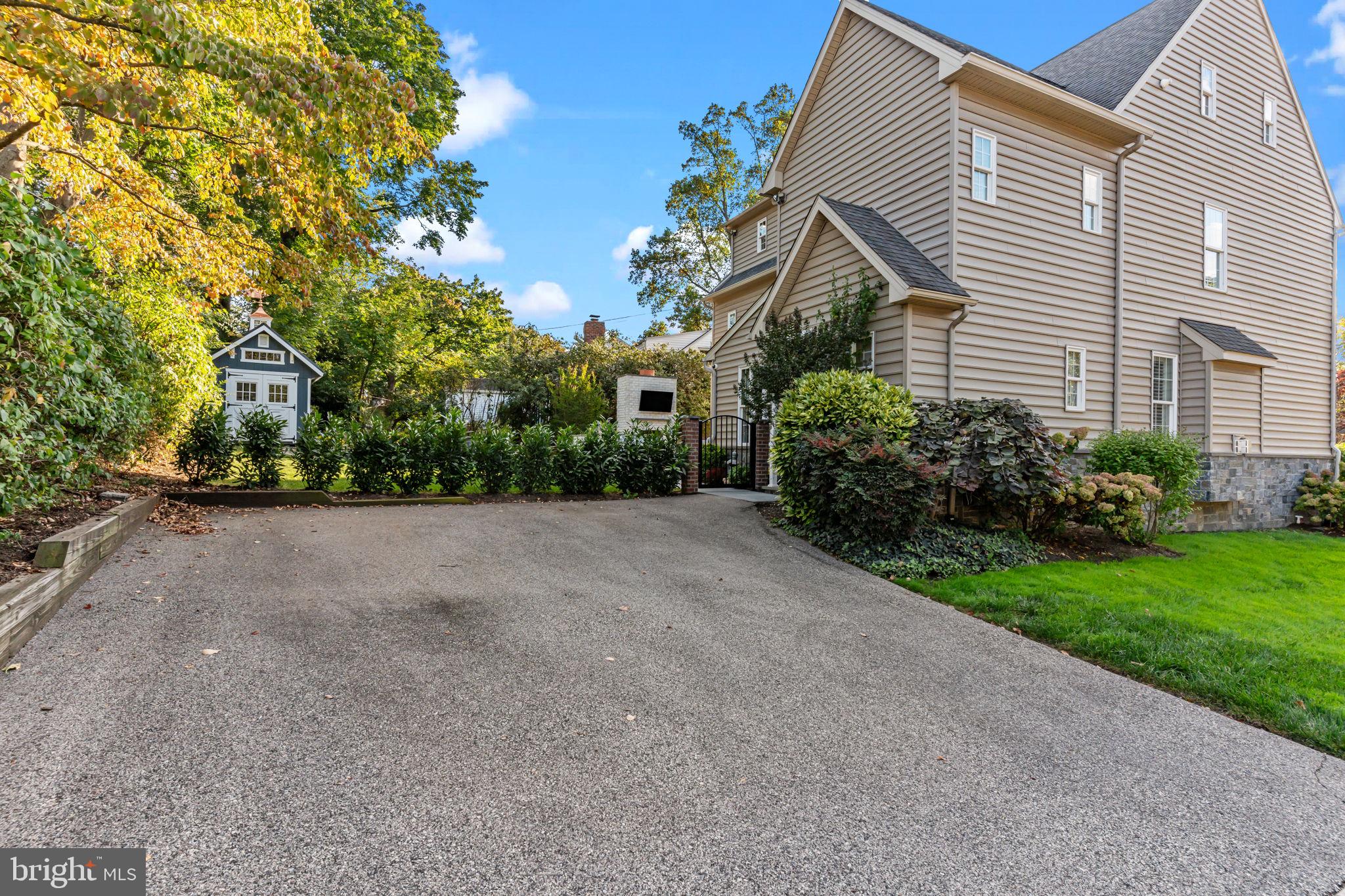 PADDOCK FARMS - Residential