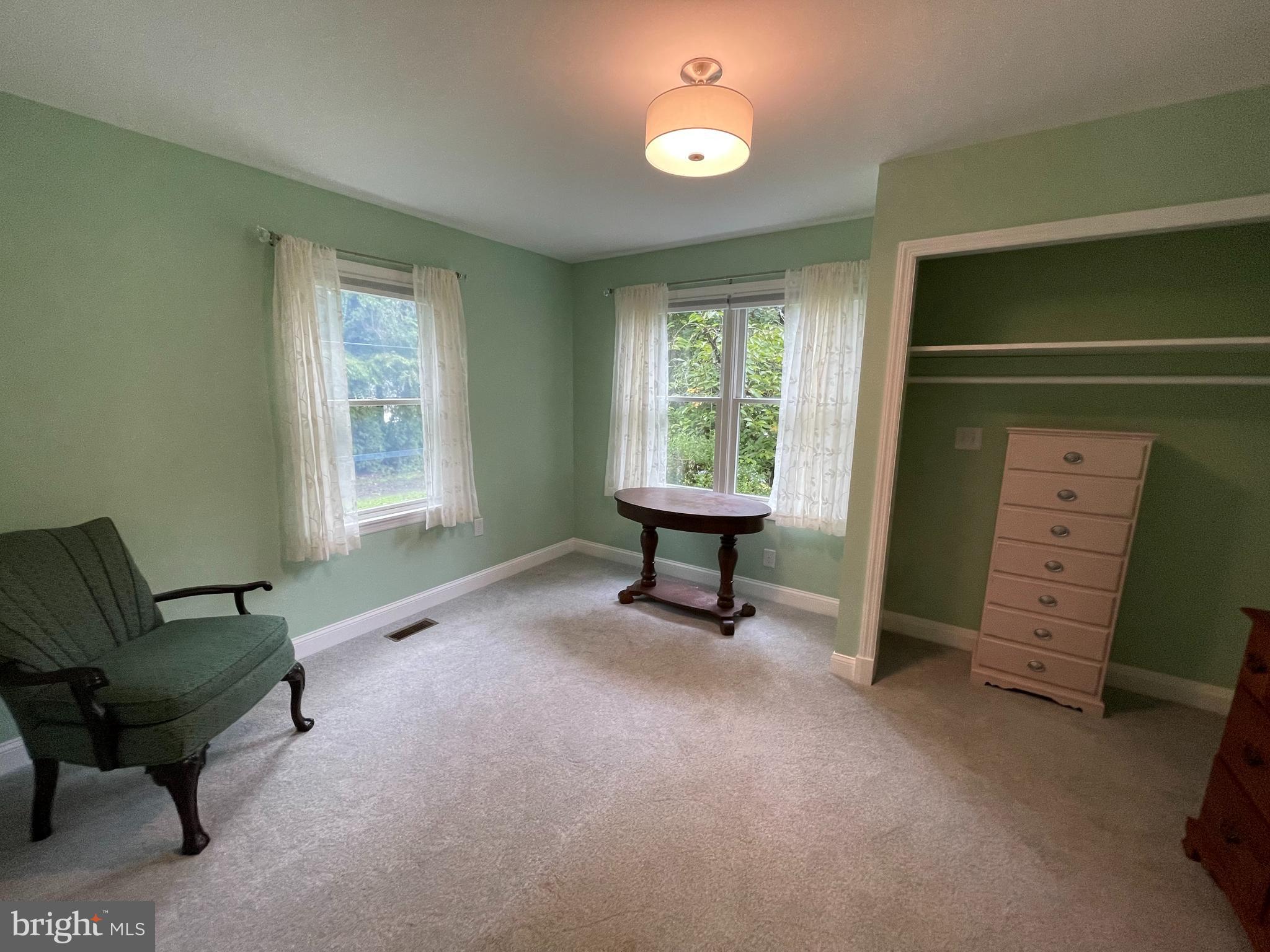 FOREST GREENS - Residential Lease