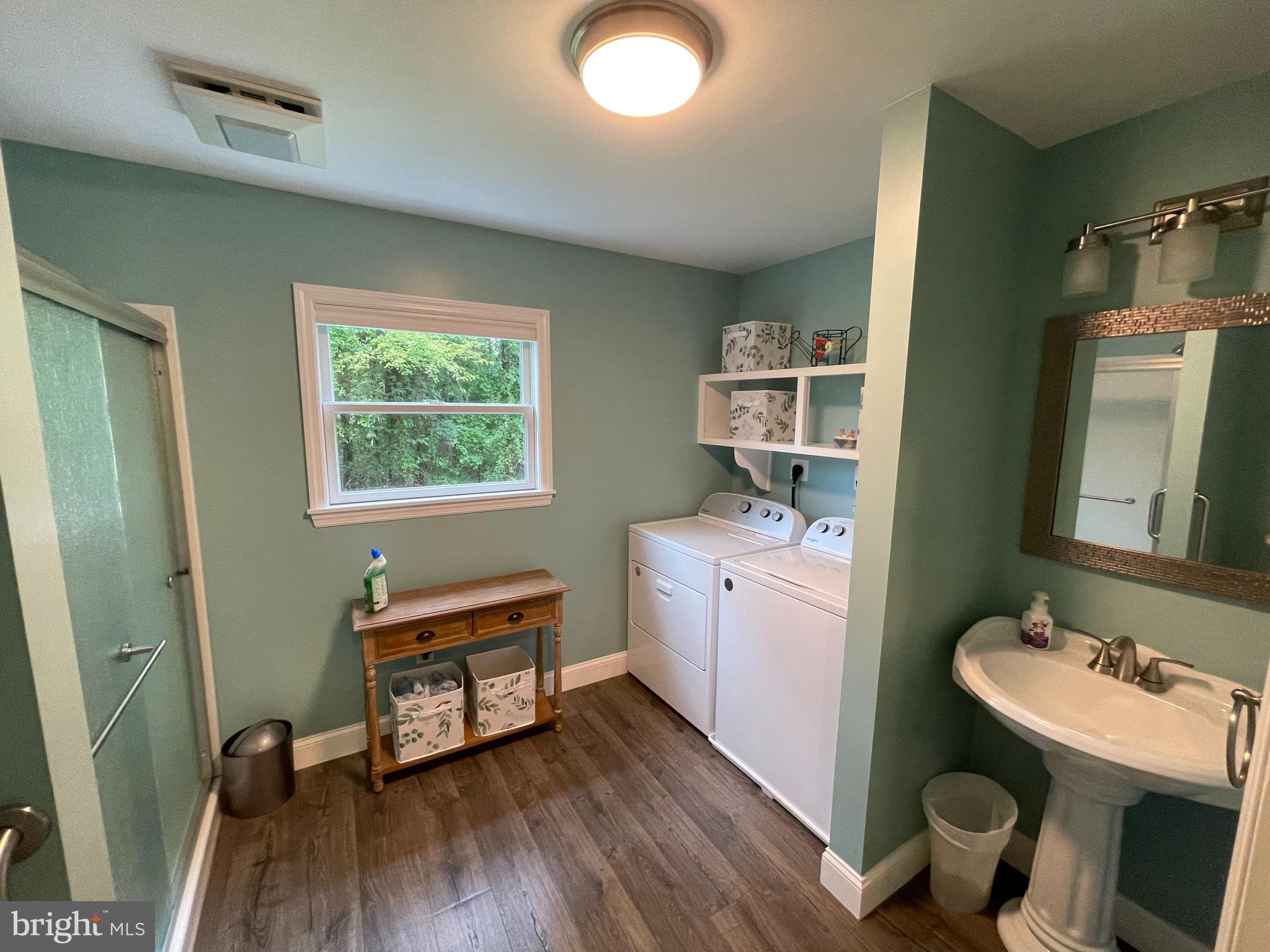 FOREST GREENS - Residential Lease