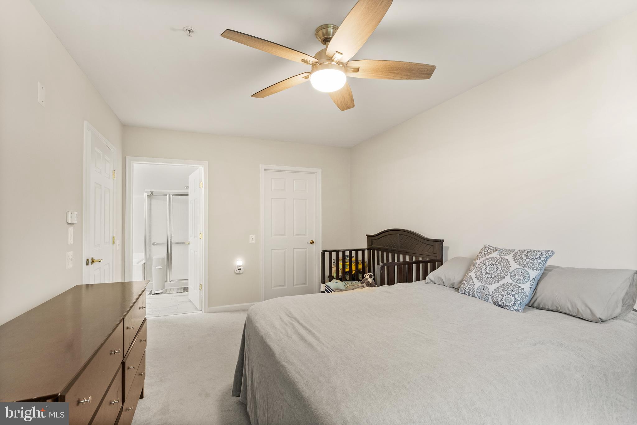 CEDAR LAKES - Residential