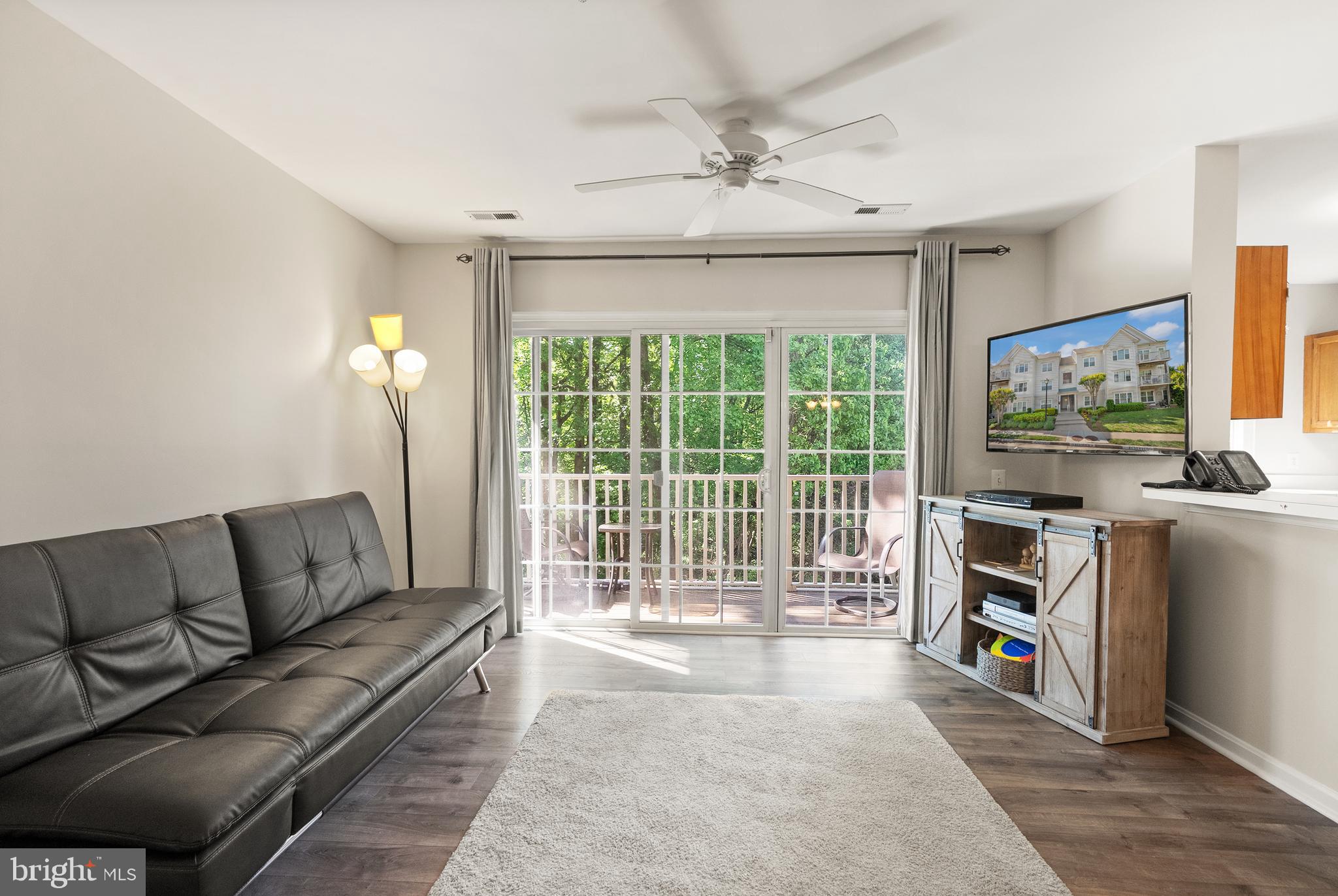 CEDAR LAKES - Residential