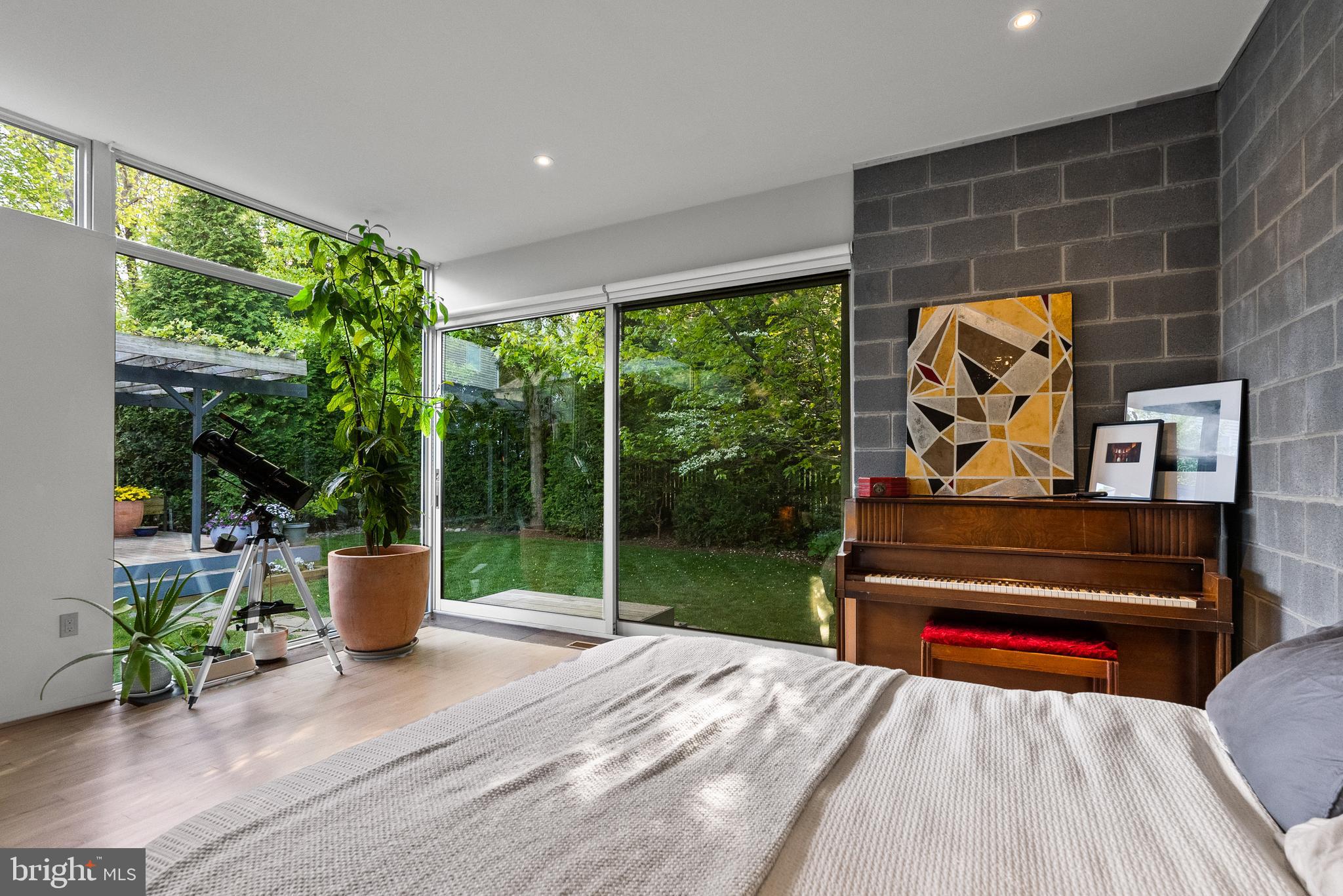 PINEHURST VILLAGE - Residential