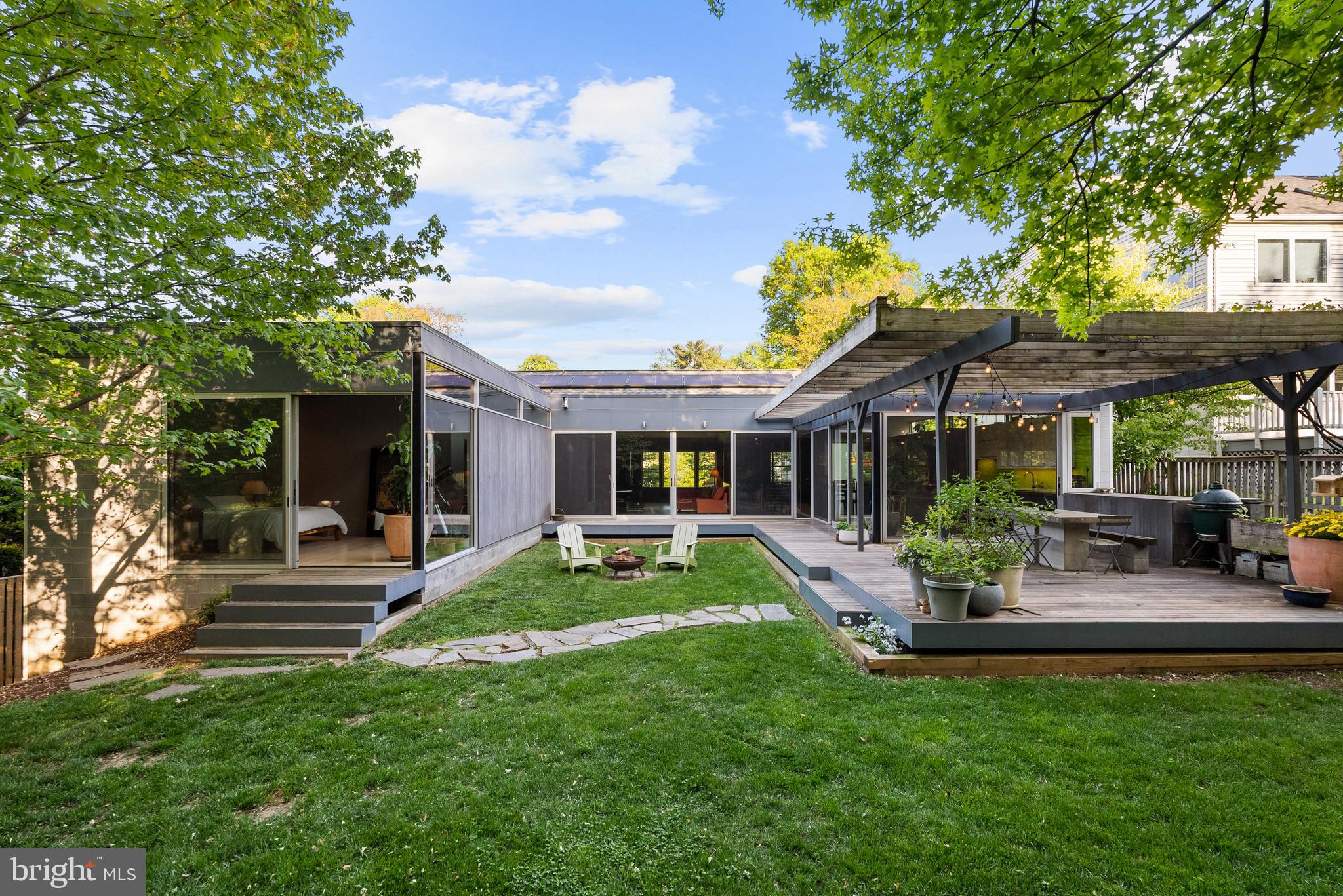 PINEHURST VILLAGE - Residential