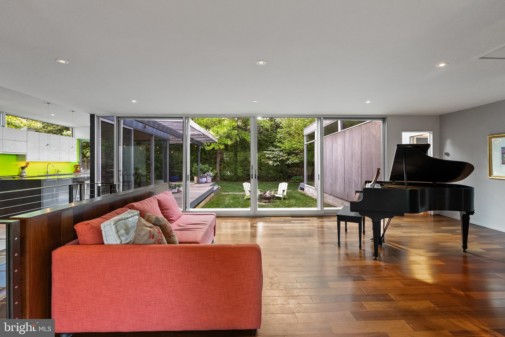 PINEHURST VILLAGE - Residential