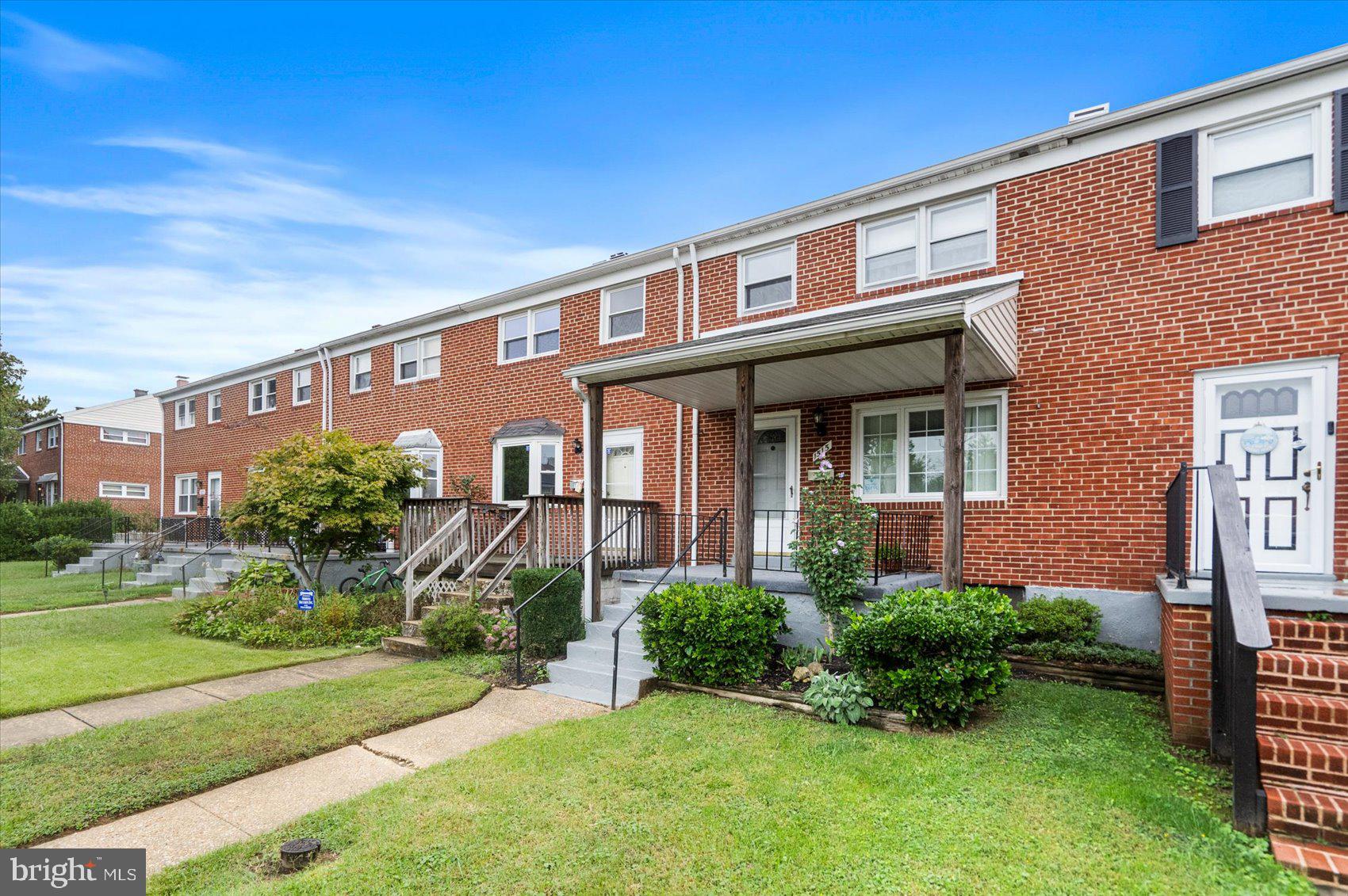 COUNTRY RIDGE - Residential