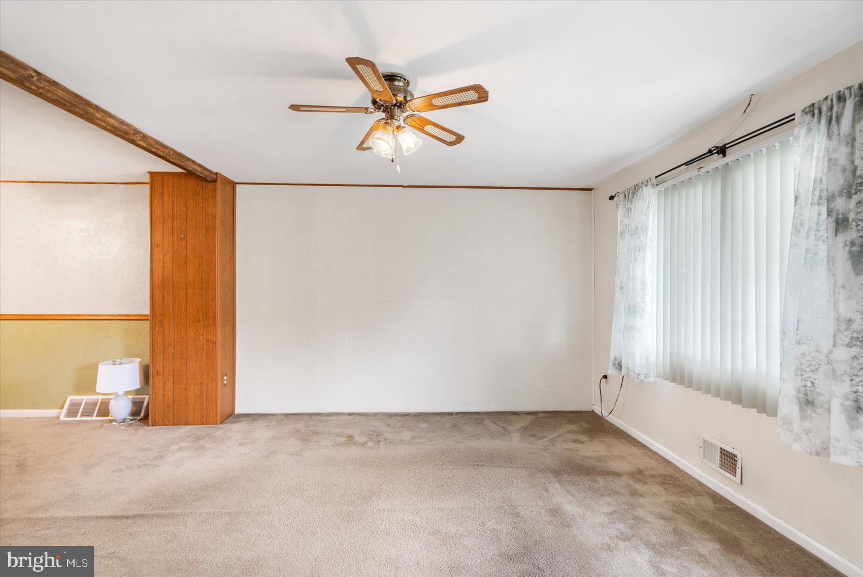 COUNTRY RIDGE - Residential