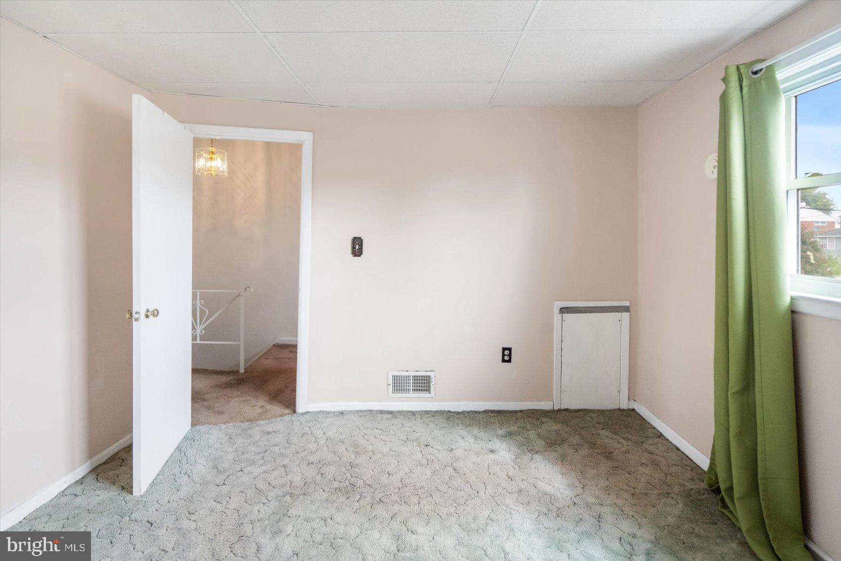 COUNTRY RIDGE - Residential