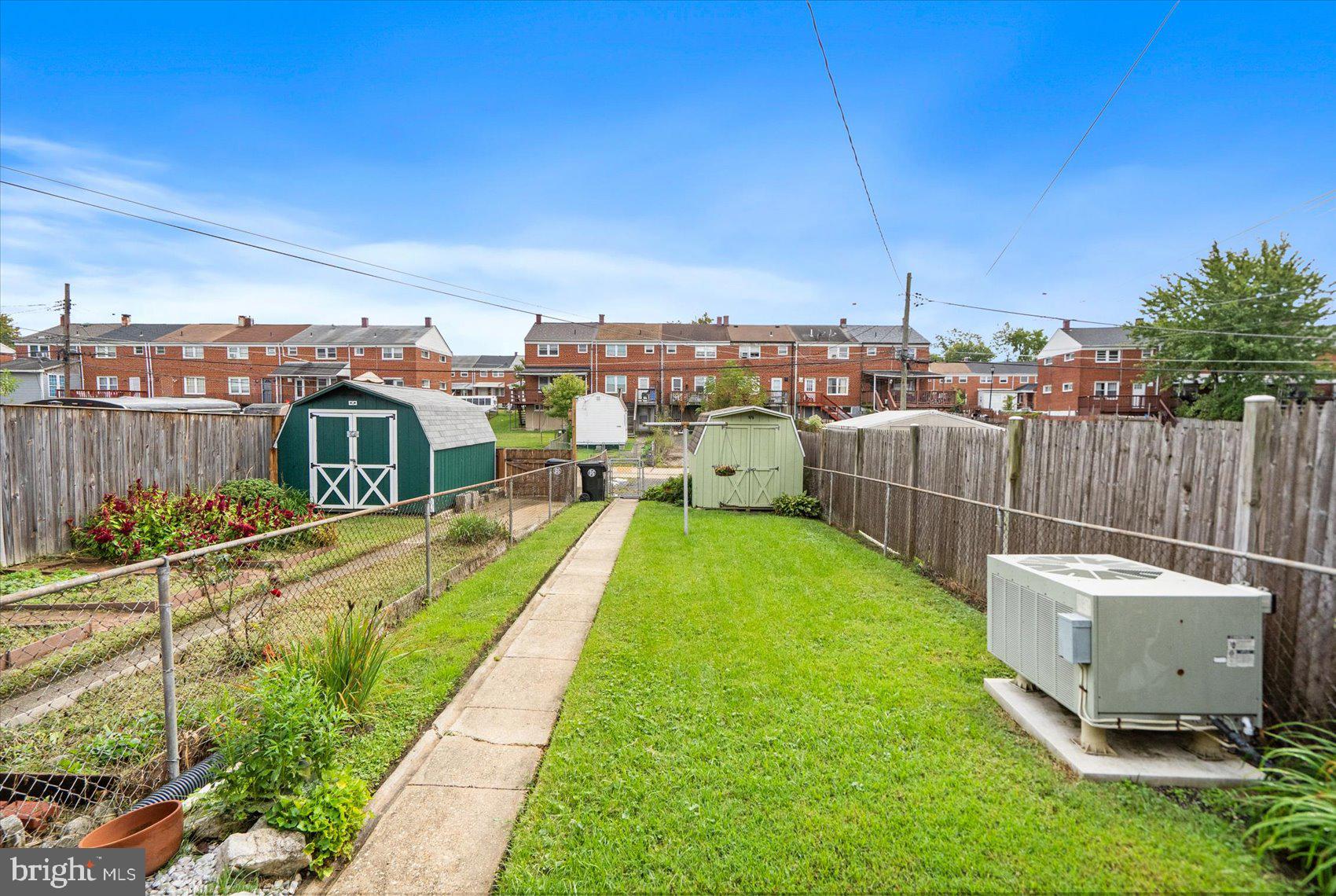 COUNTRY RIDGE - Residential