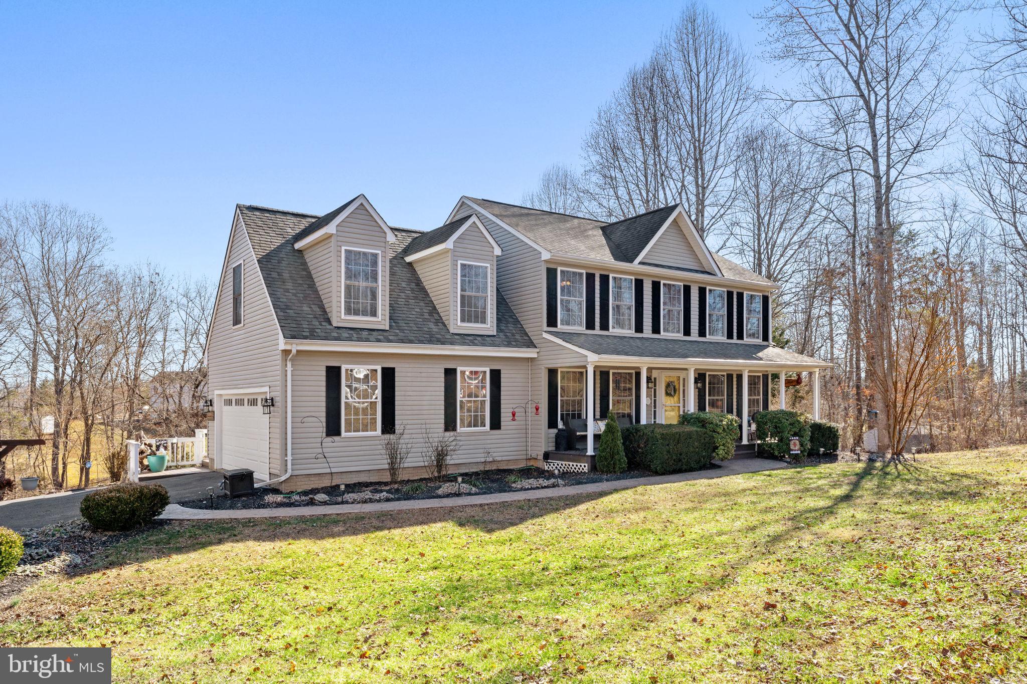 DUTCH HOLLOW - Residential