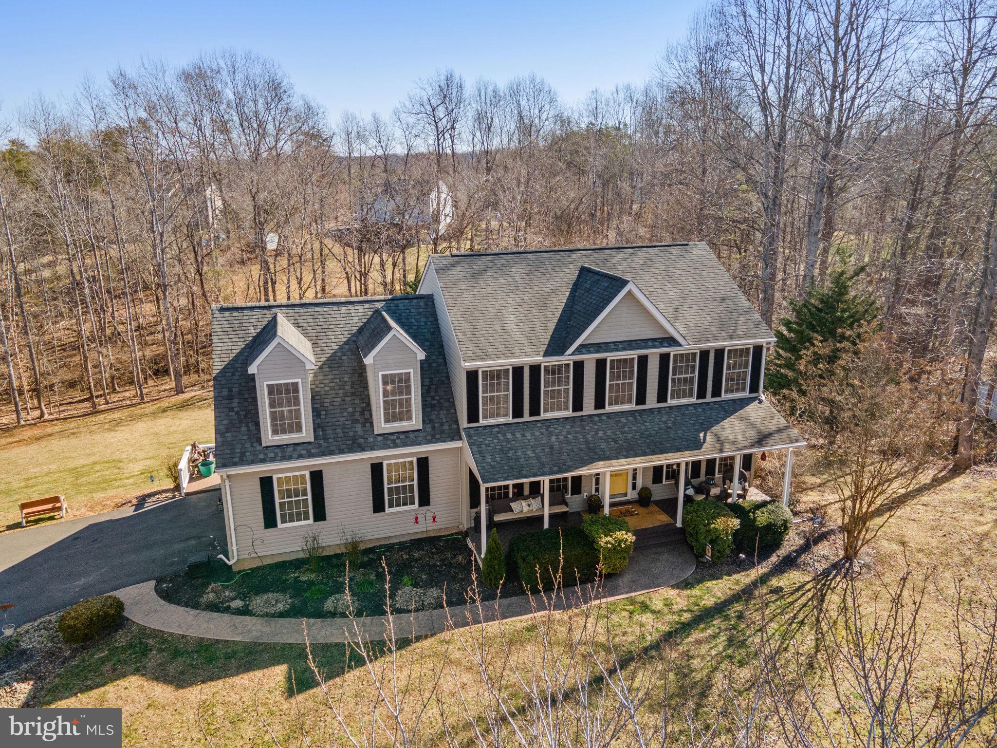 DUTCH HOLLOW - Residential