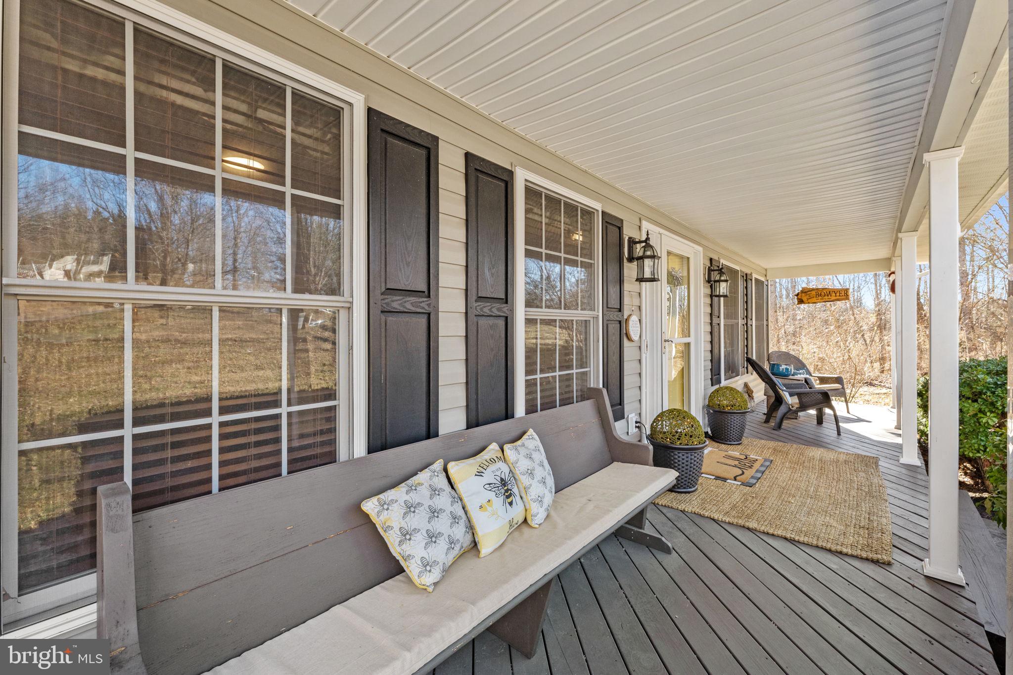 DUTCH HOLLOW - Residential