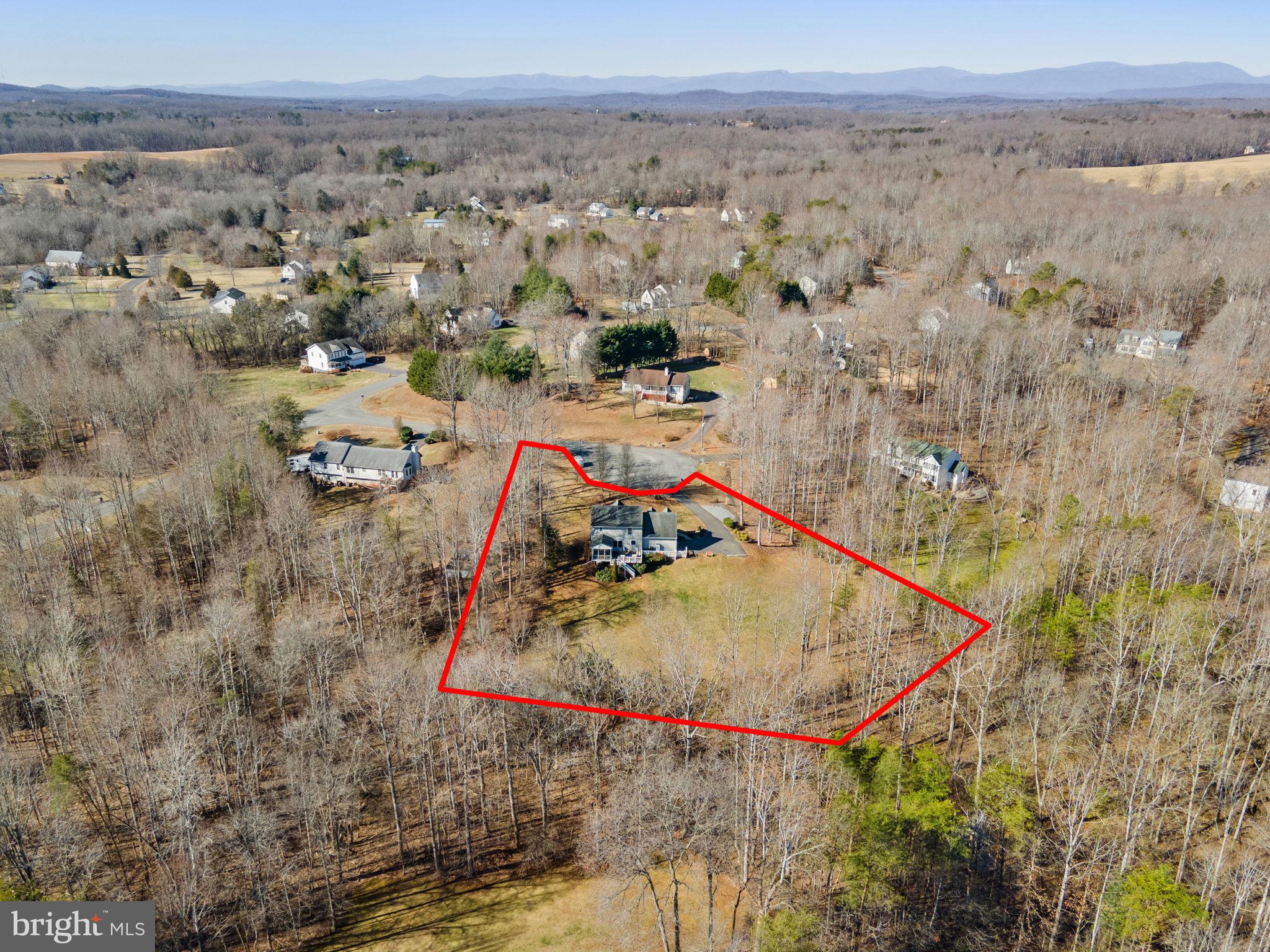 DUTCH HOLLOW - Residential