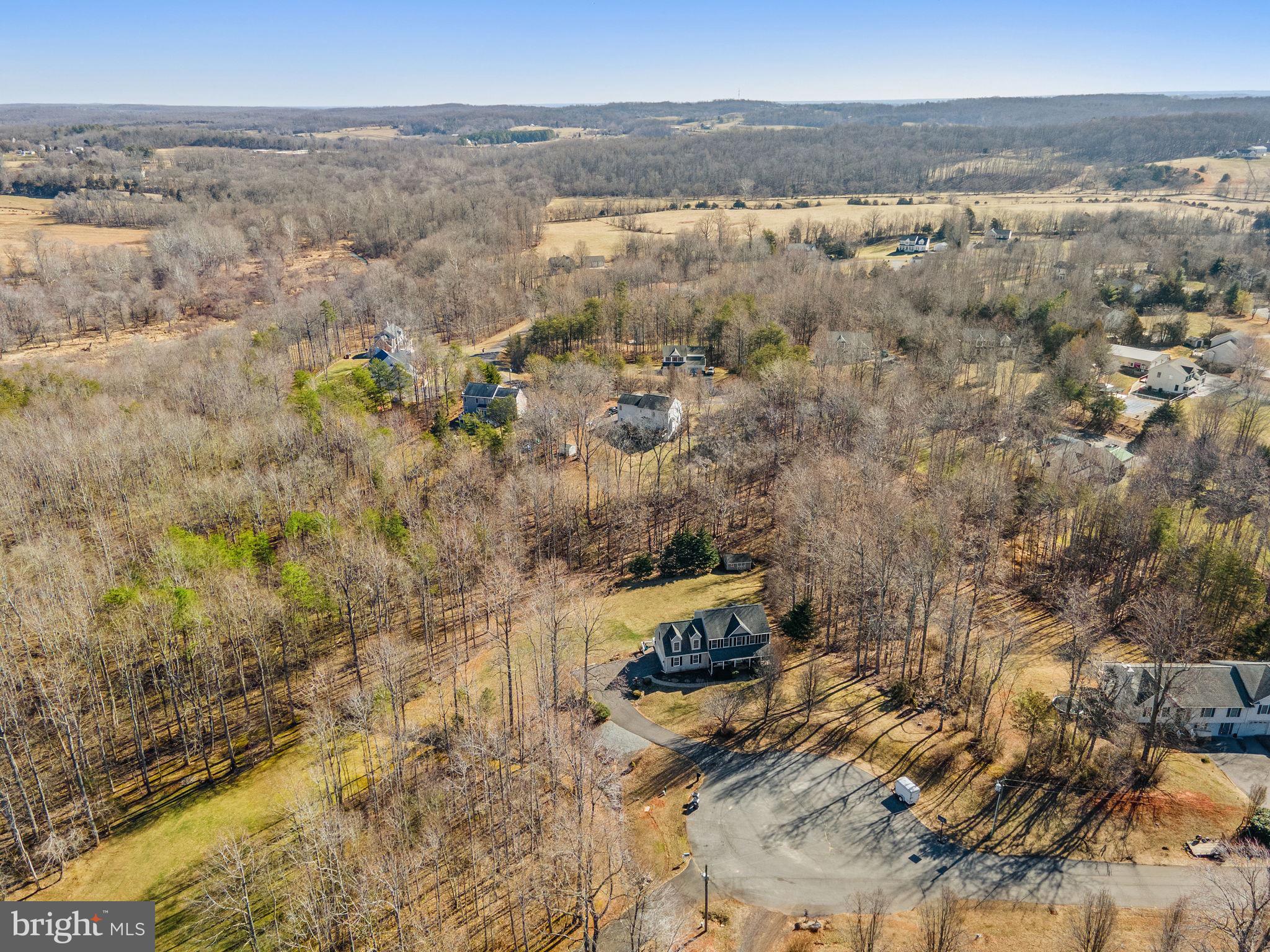 DUTCH HOLLOW - Residential