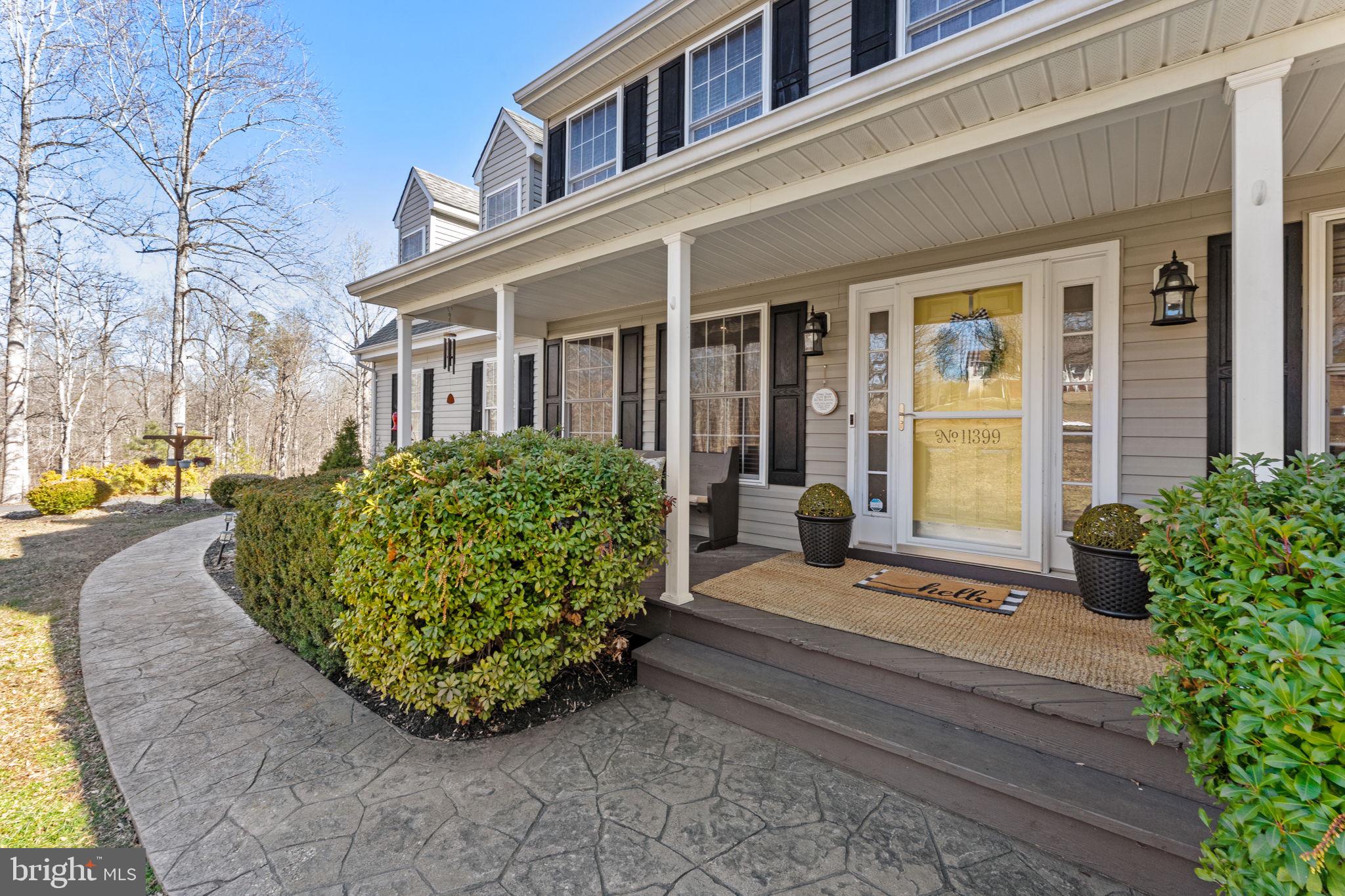 DUTCH HOLLOW - Residential