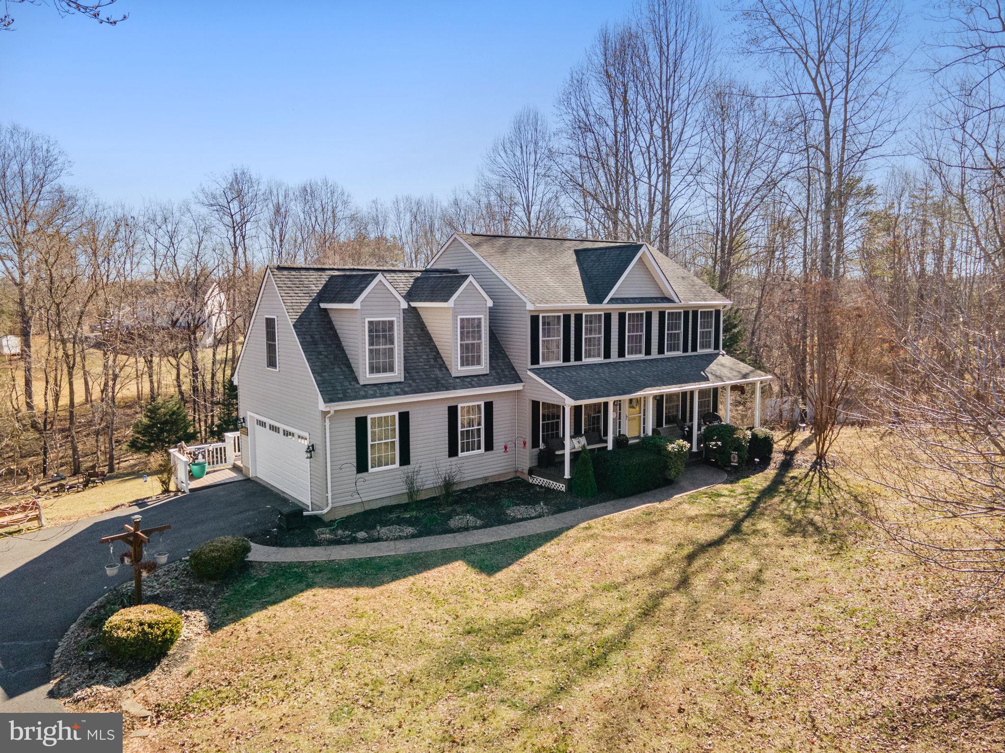DUTCH HOLLOW - Residential