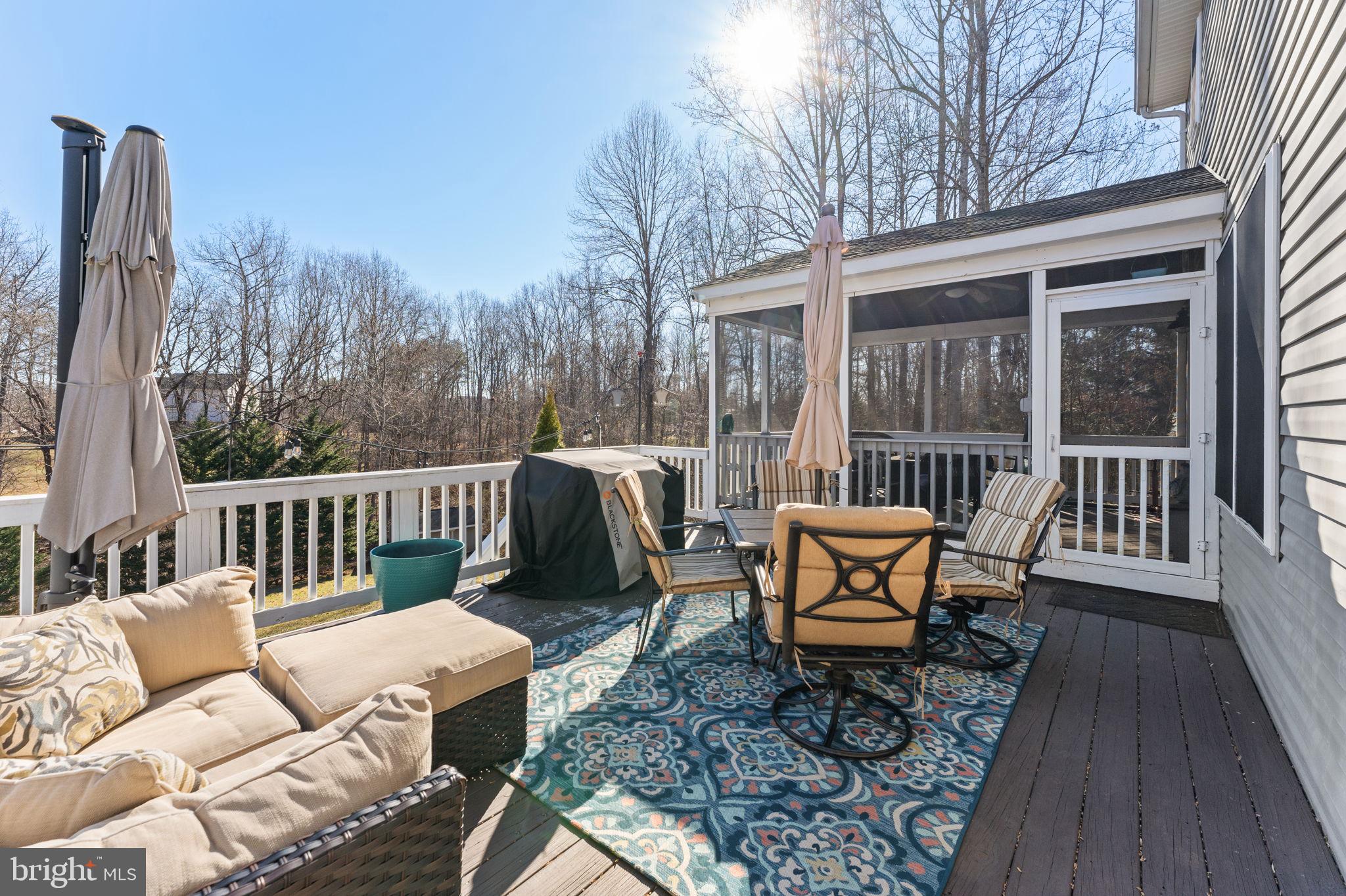 DUTCH HOLLOW - Residential