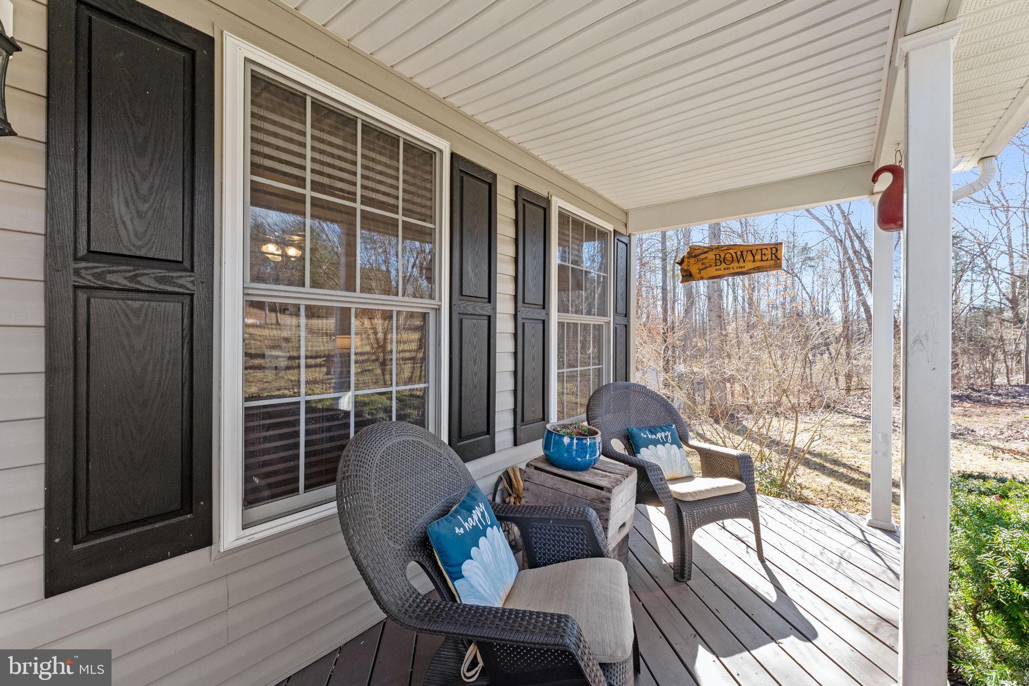 DUTCH HOLLOW - Residential