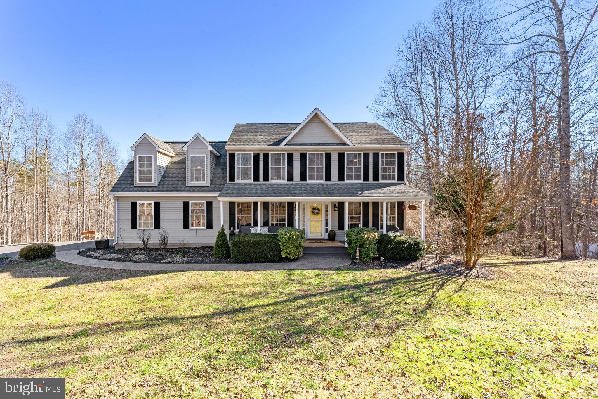 DUTCH HOLLOW - Residential