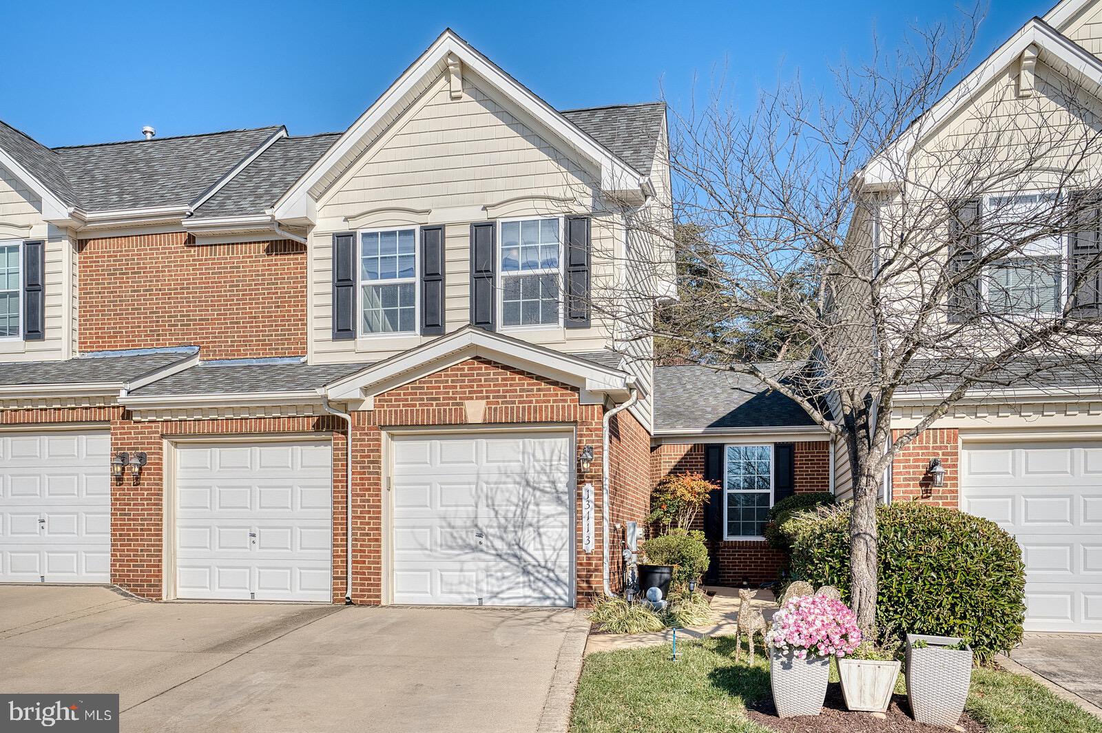 PINES OF LAUREL - Residential