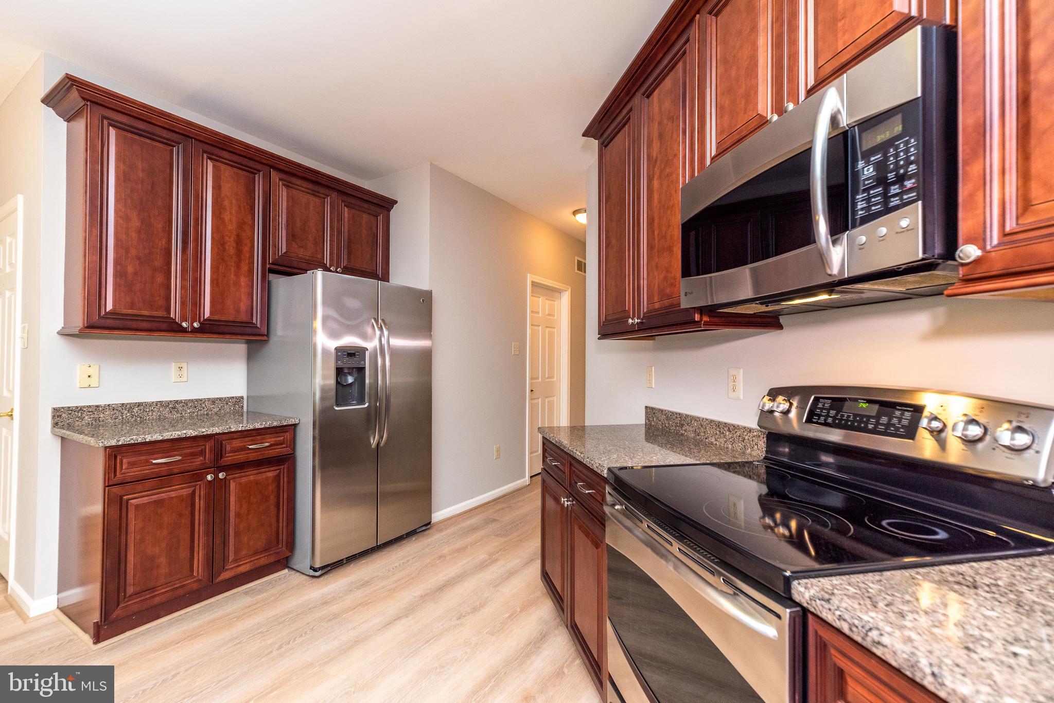 WHISPER RIDGE S - Residential