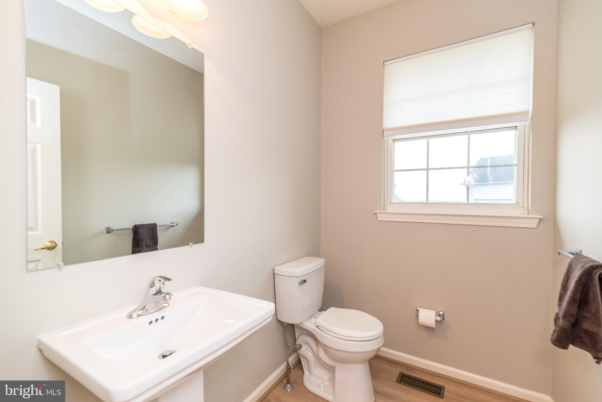 WHISPER RIDGE S - Residential