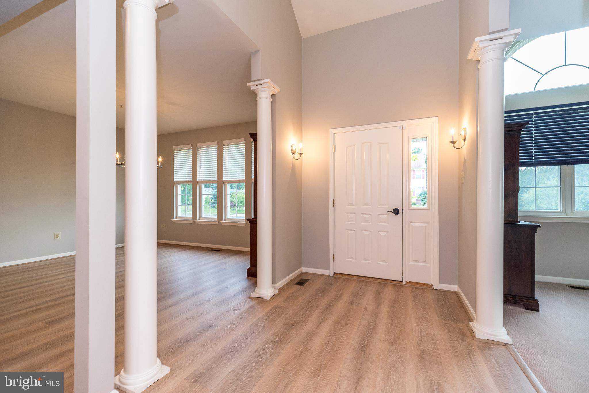 WHISPER RIDGE S - Residential