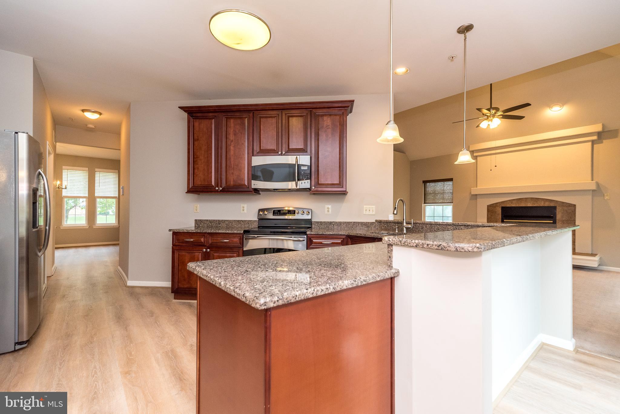 WHISPER RIDGE S - Residential